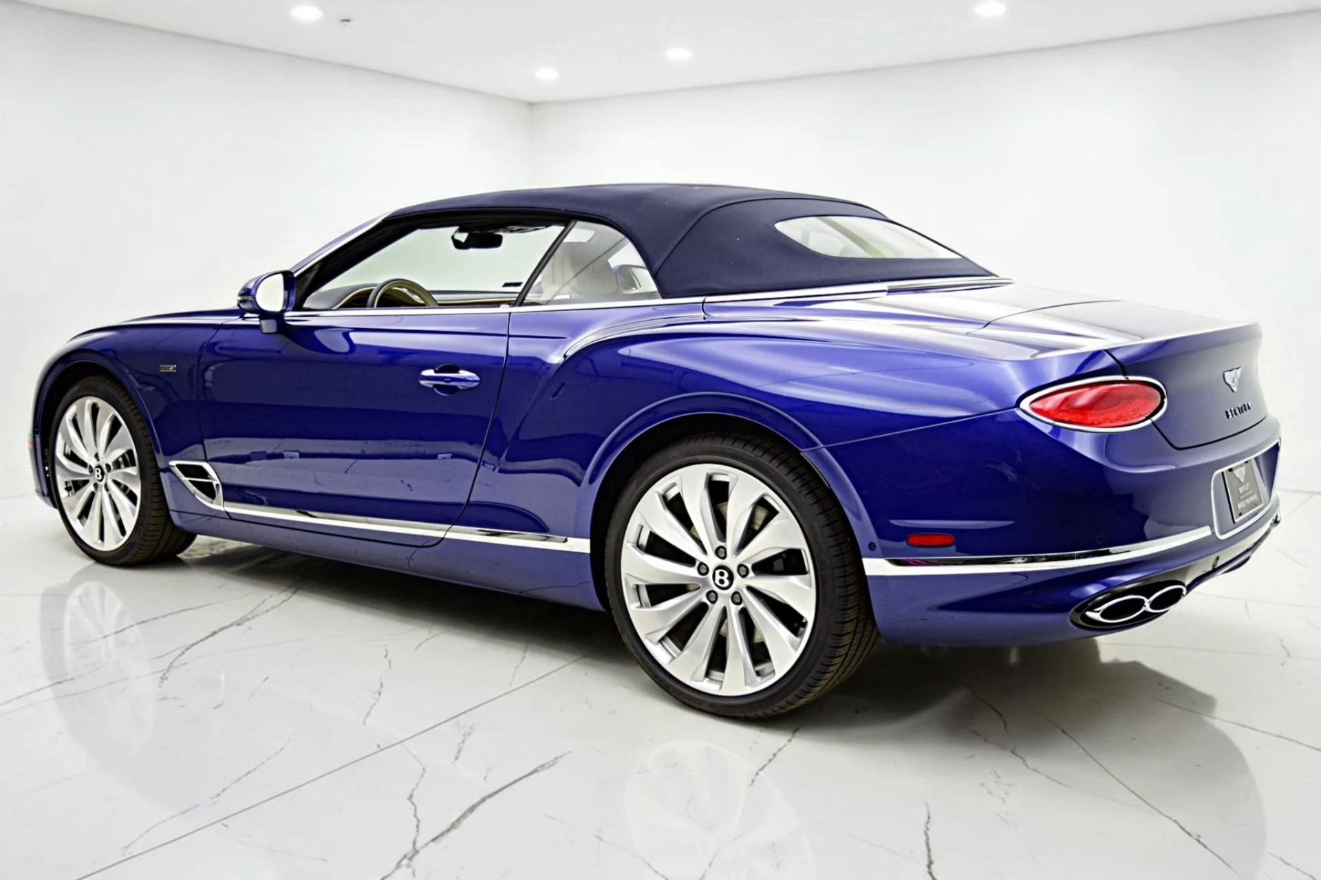 mph019_377022841_Used_2024_Bentley_Continental_GTC_Edition_8_LEASE_OPTIONS_AVAILABLE_94598ca6ed