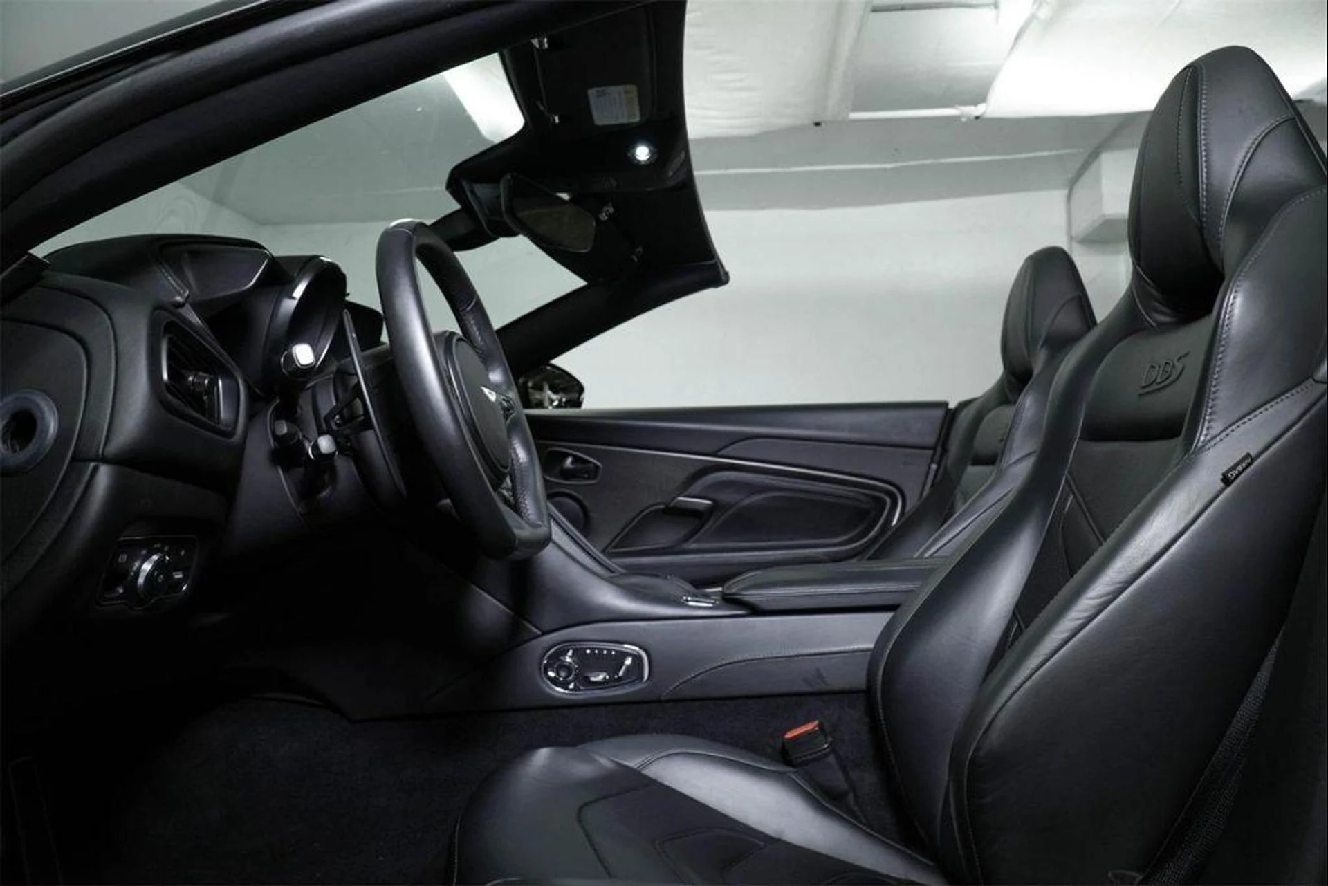 mph019_3771479025_qn_H_Wm_Eiu95_M2_Gc_GR_359_HT_Jt_An4_d322a94385