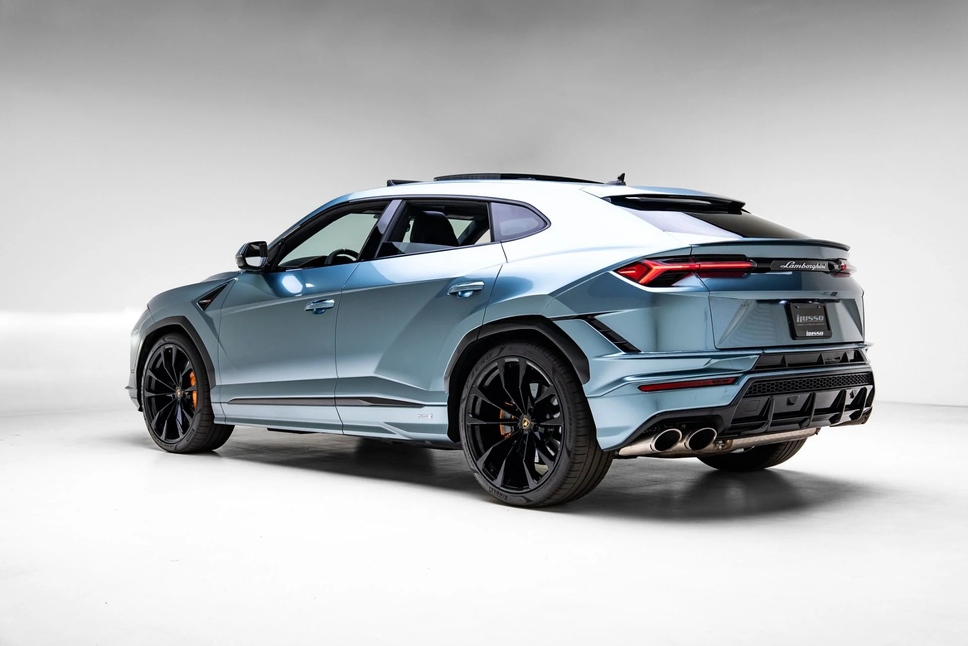 mph019_377426051_Used_2023_Lamborghini_Urus_S_1775088158_4d7252f50e