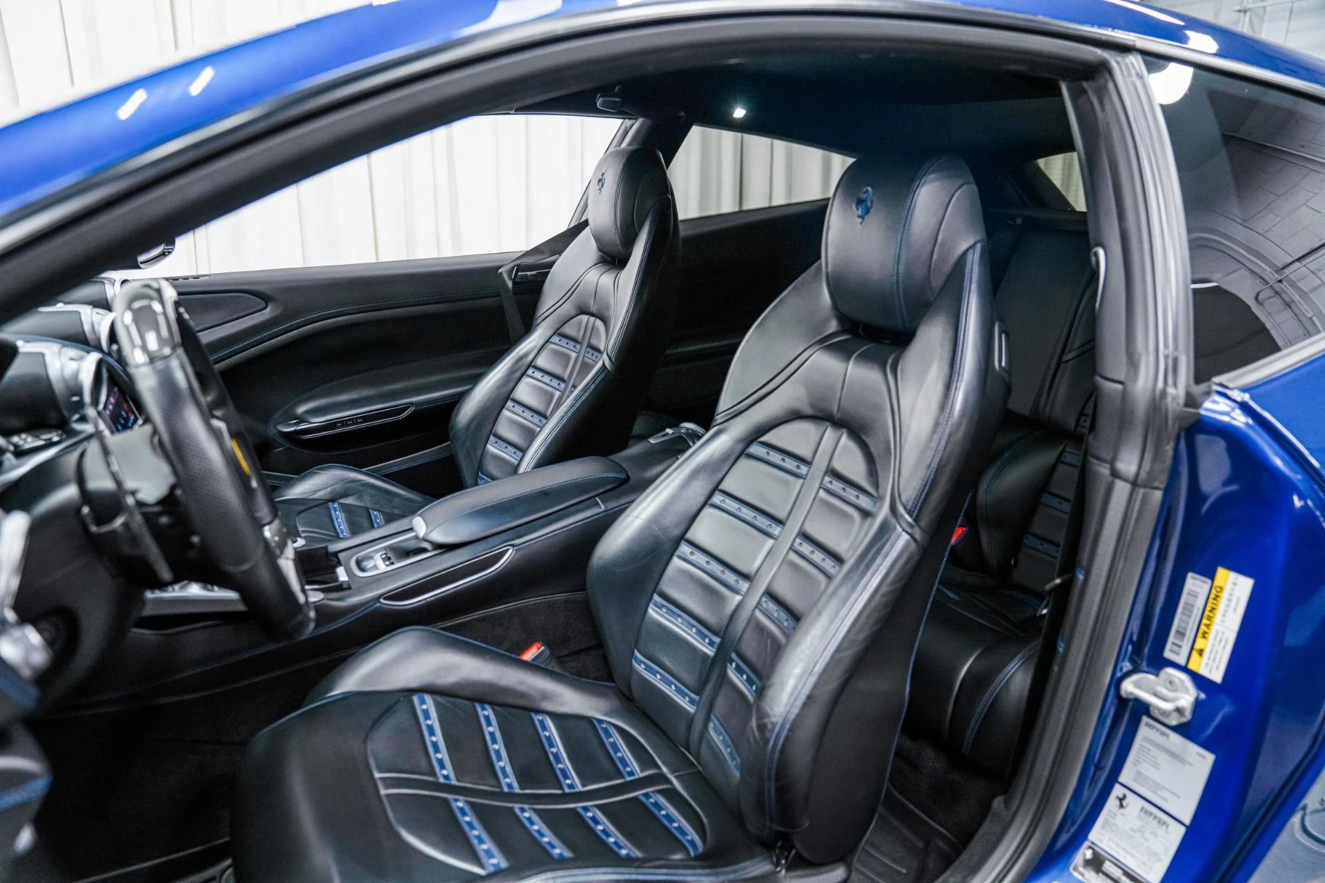 mph019_377635145_Used_2019_Ferrari_GTC_4_Lusso_V12_1762198227_b97caa7b30