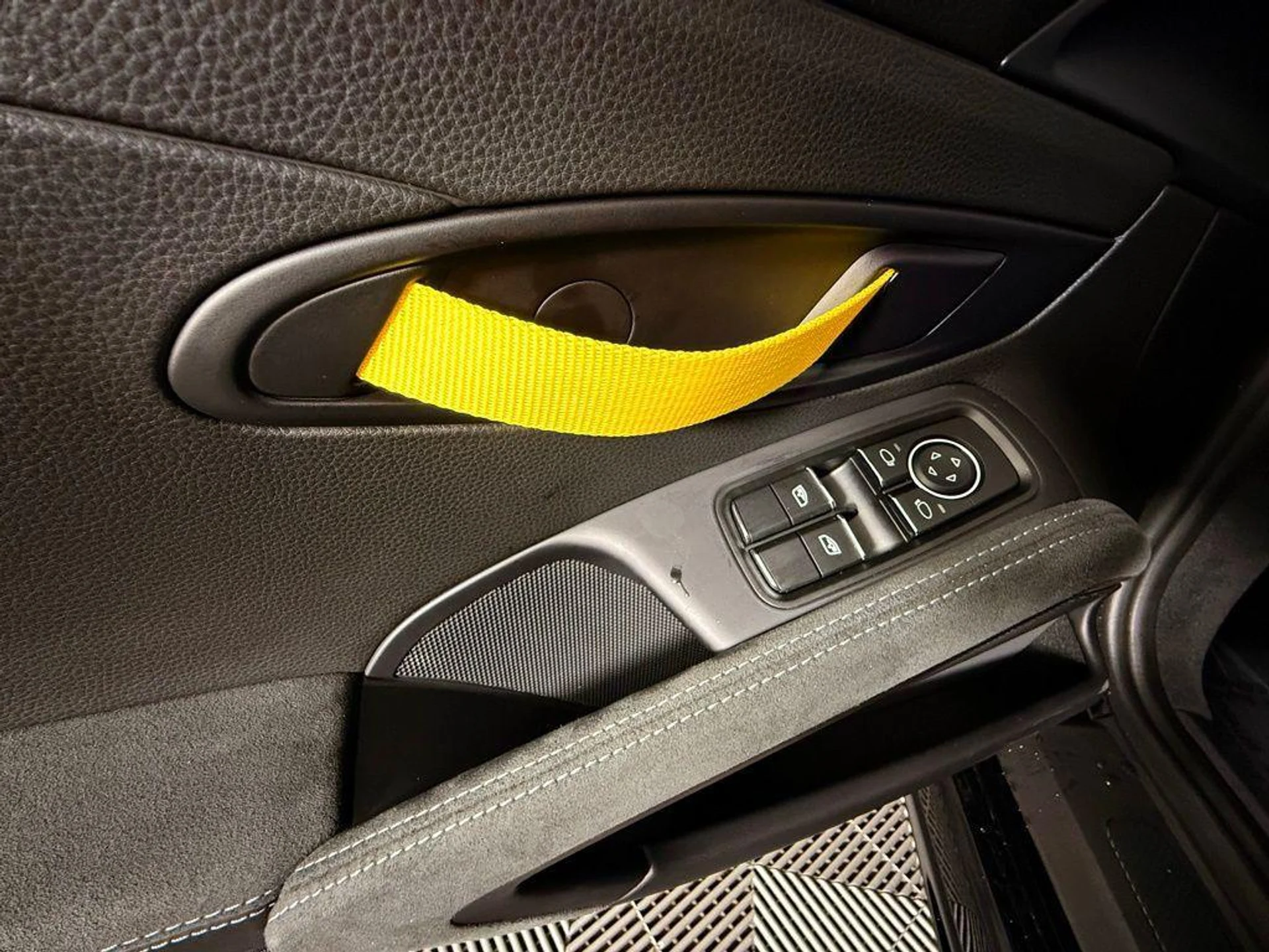 mph019_3777499846_g_Xn_F_Yr_yigc_Rwb_Lfu_P_Jghe_F_Nn_SU_7d696059b8