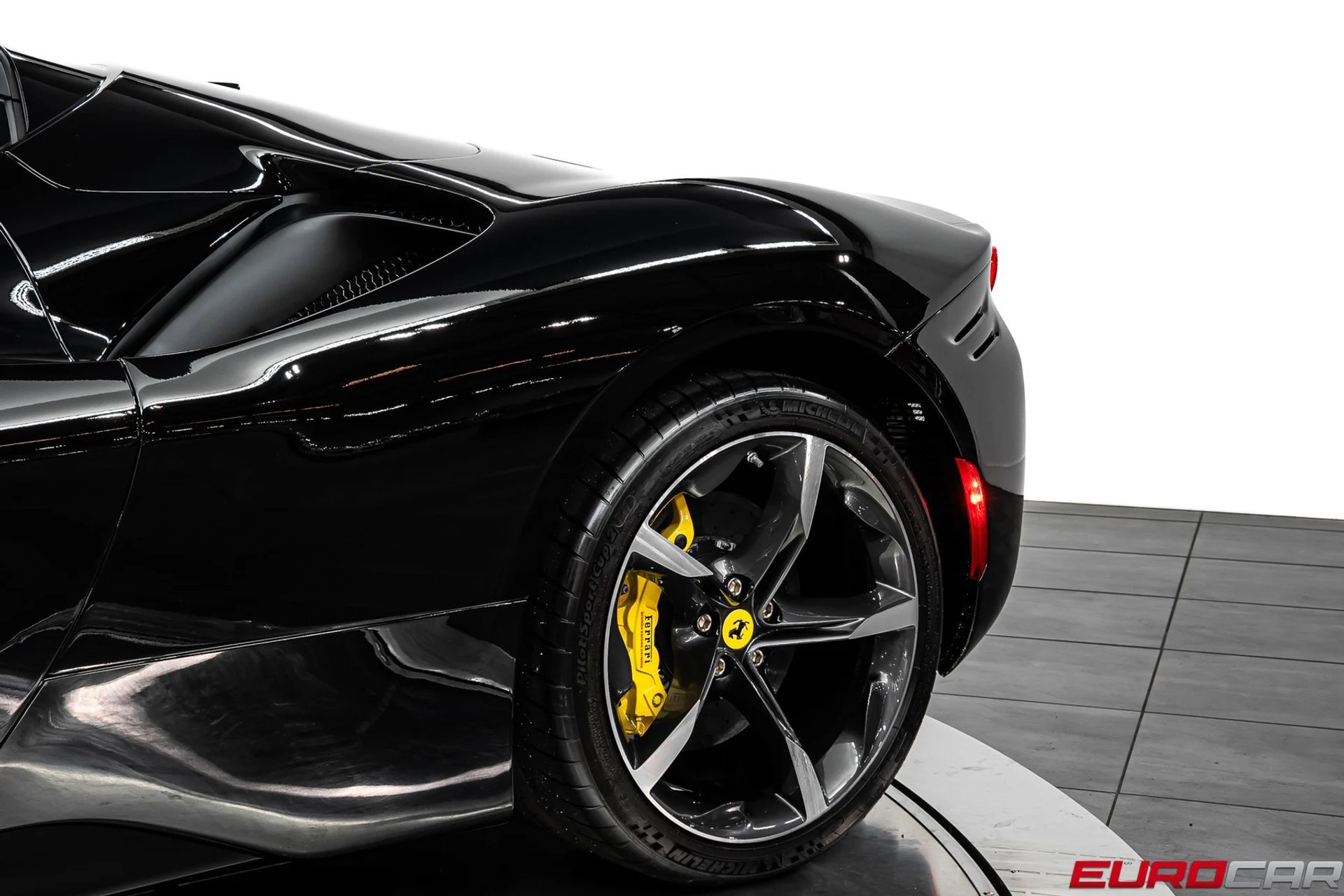 mph019_3777886793_dfdf7920_25b2_4db6_bf22_fc4280af2b2a_300f433e17