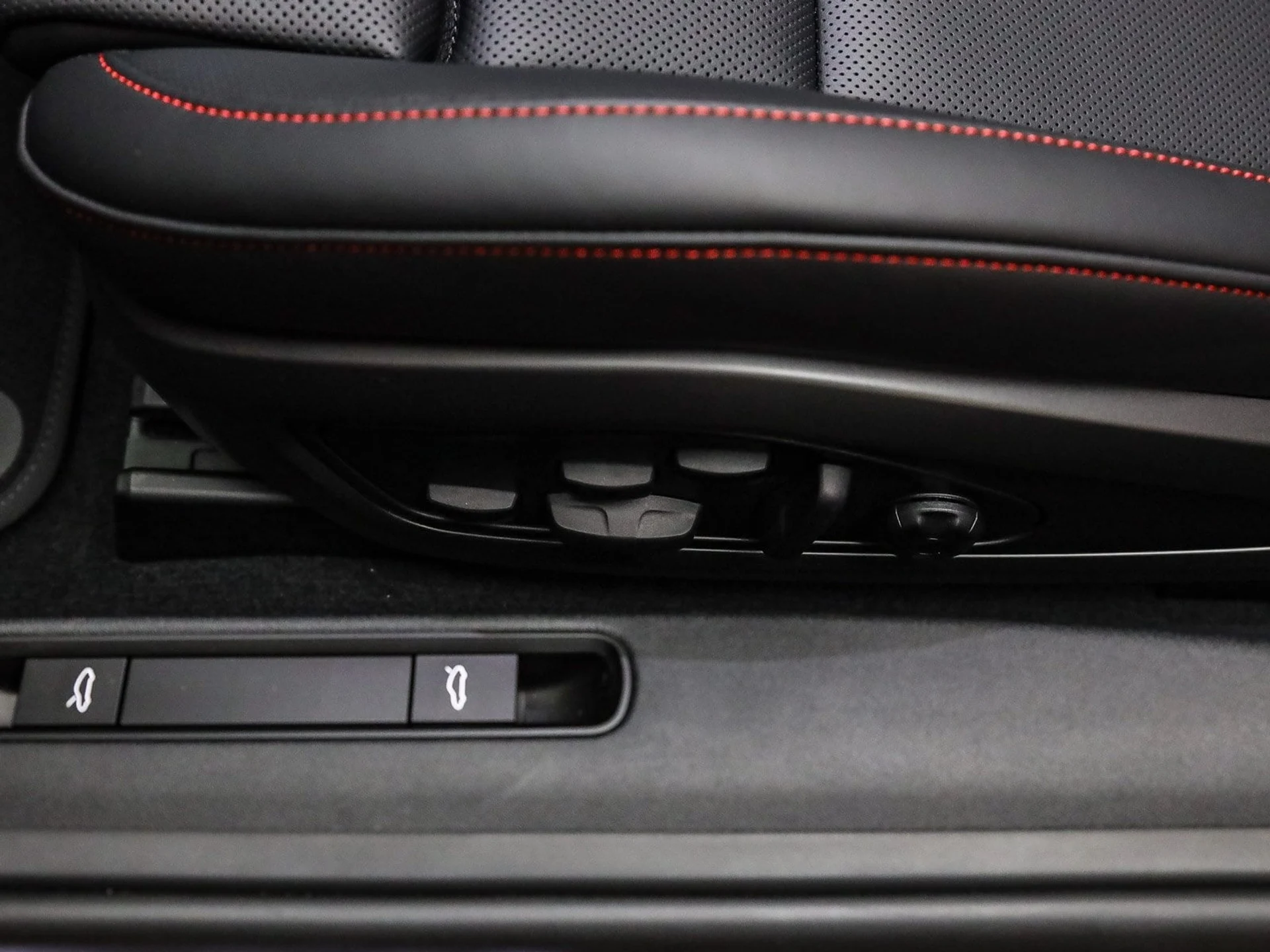 mph019_3780586117_06293b365bc64d69499f6fcea4131c48x_c0be42b6df