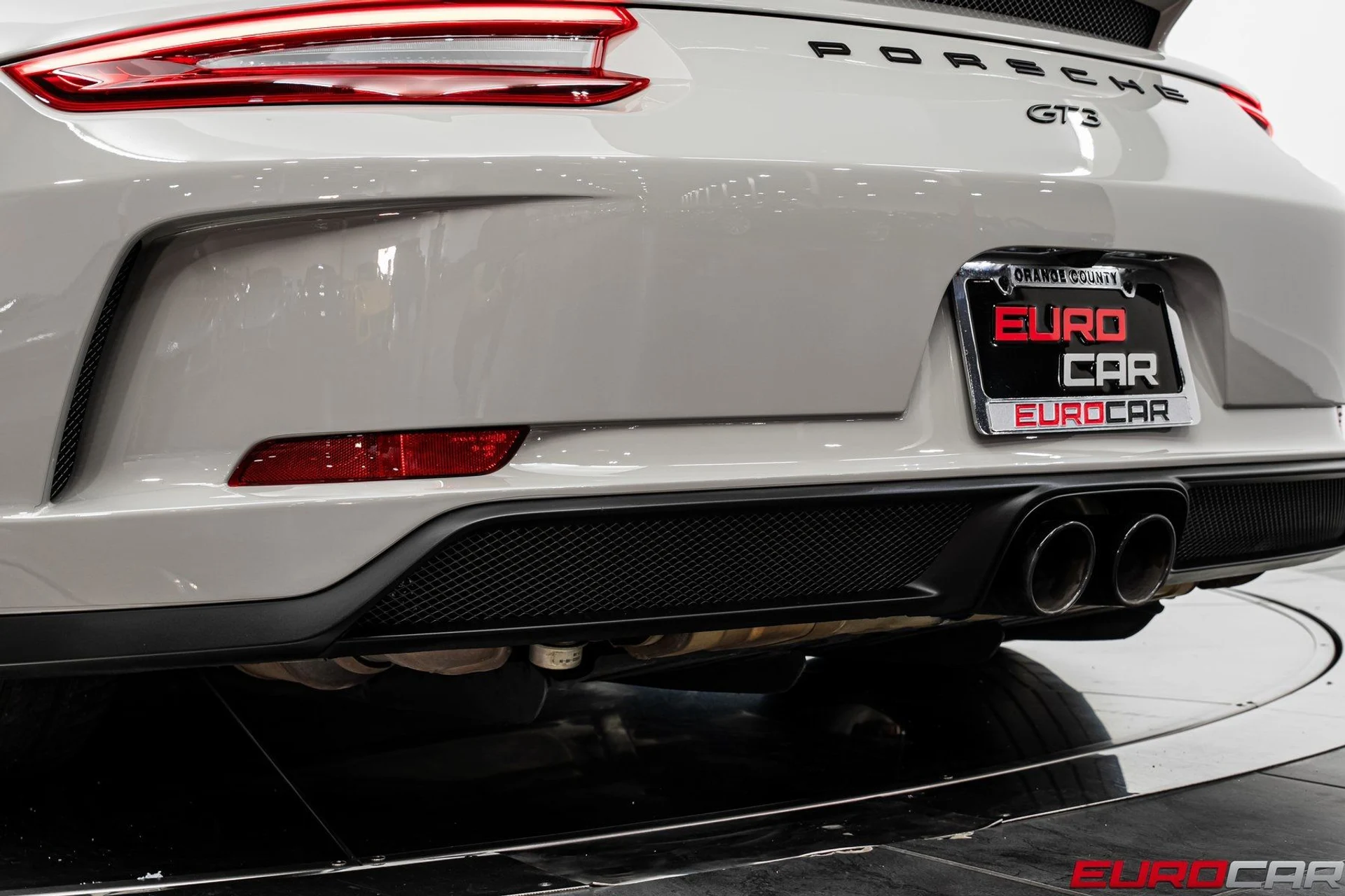 mph019_3781995526_image_20_8cb450422e