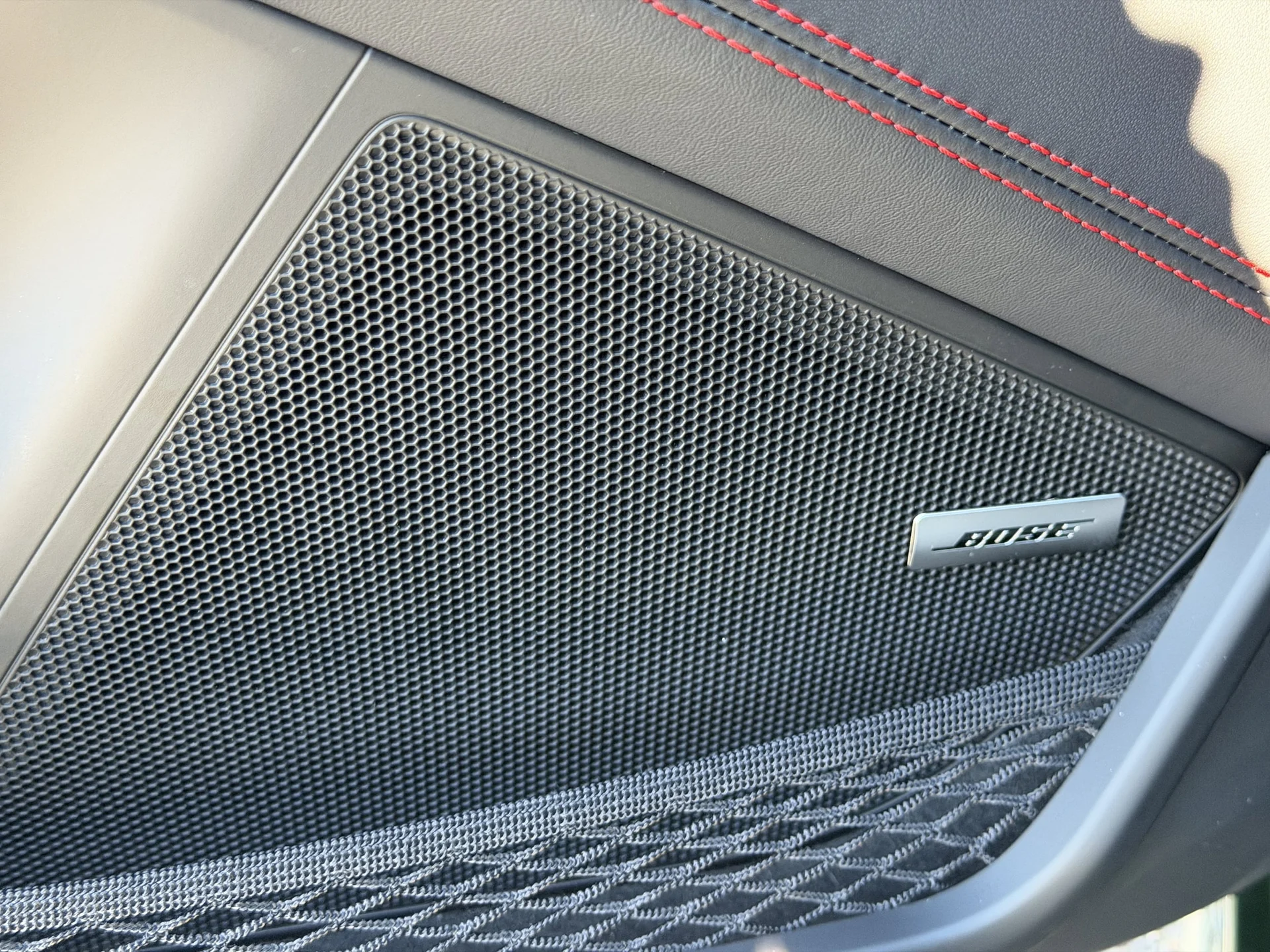 mph019_3783656097_90e82057948fe4f7beac1db12b352e36x_f9512f6d3a