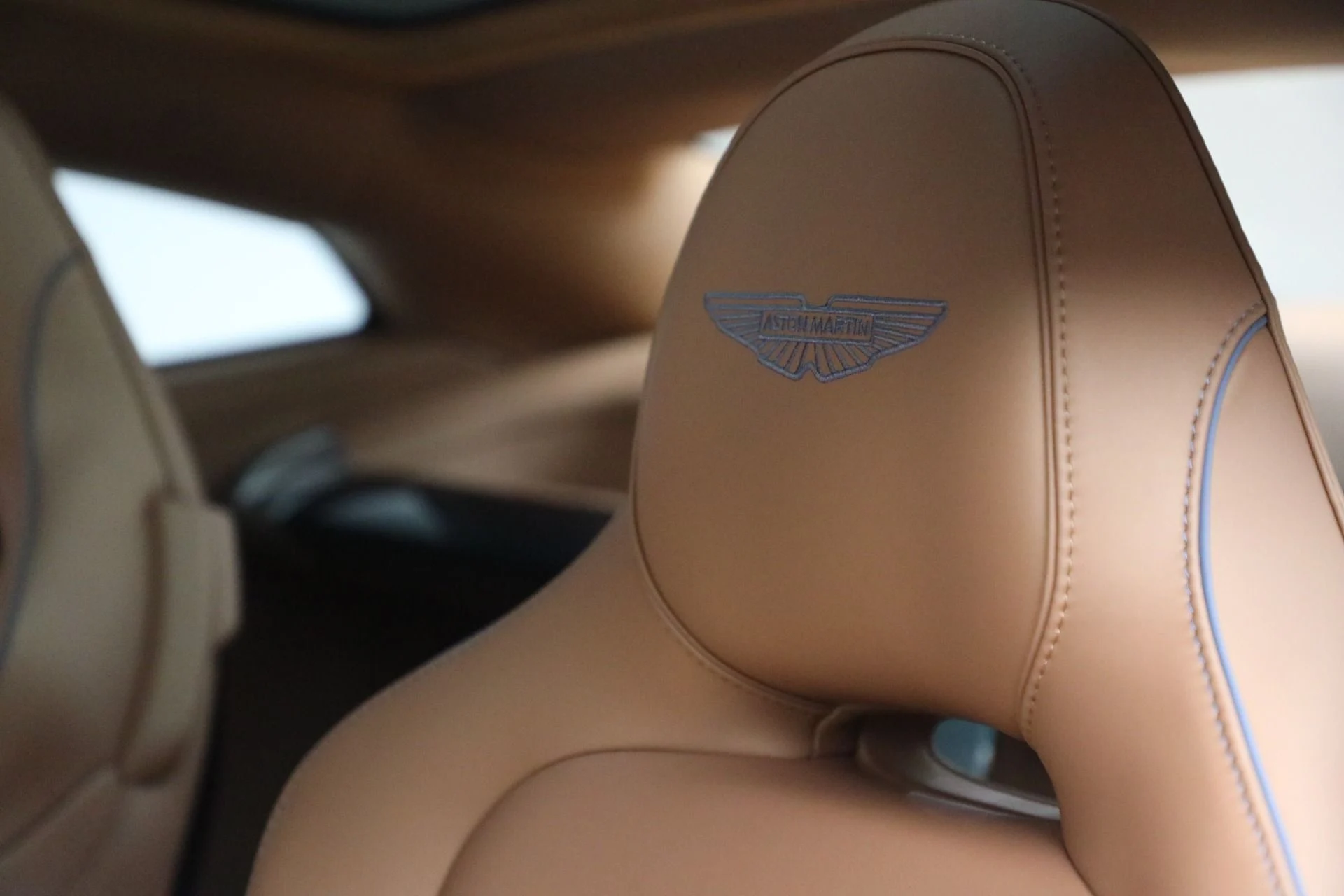 mph019_3786150665_New_2025_Aston_Martin_Vanquish_1738262610_b0e071fd7a