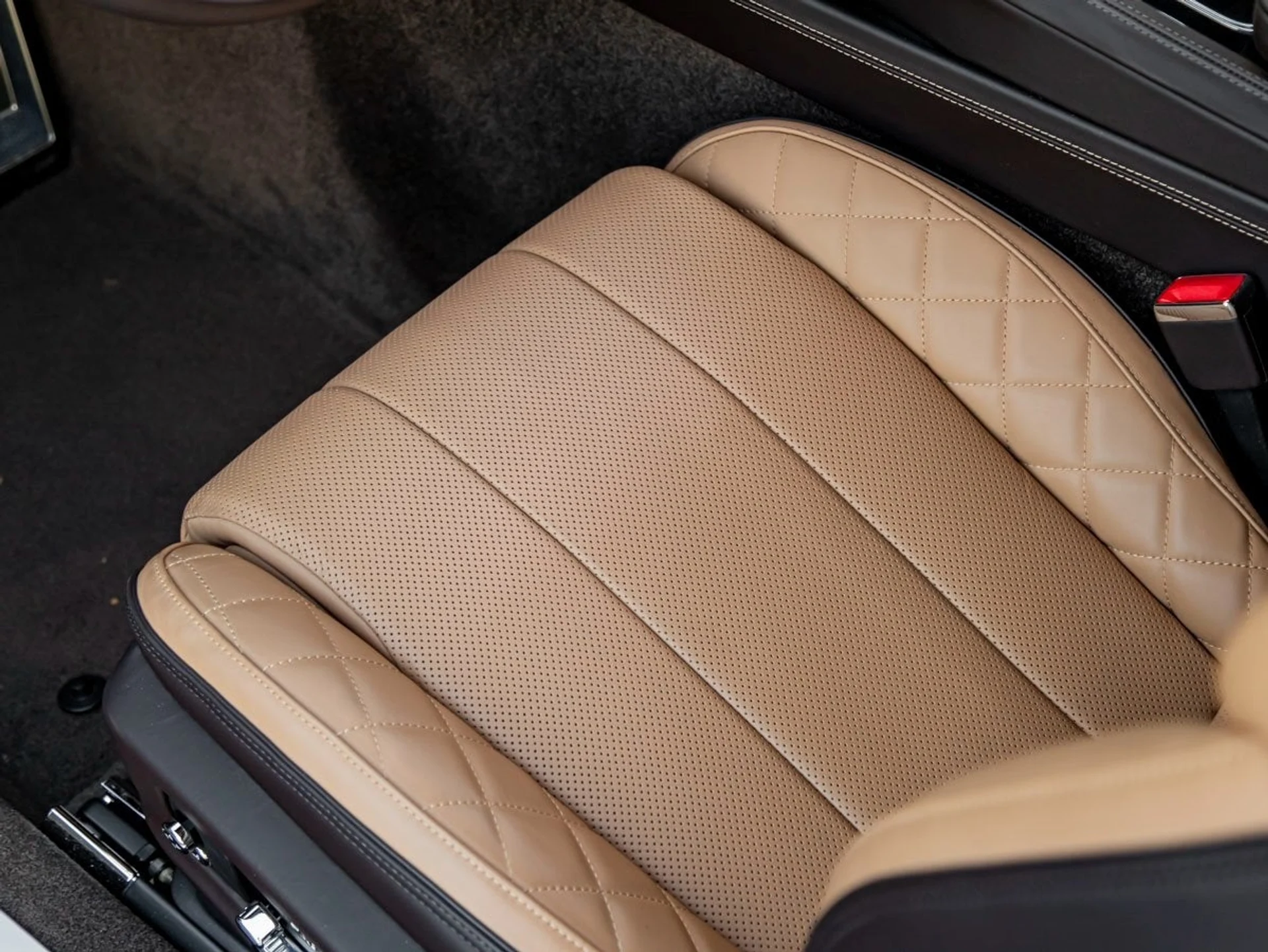 mph019_37897890_20_ccd9a2fb65