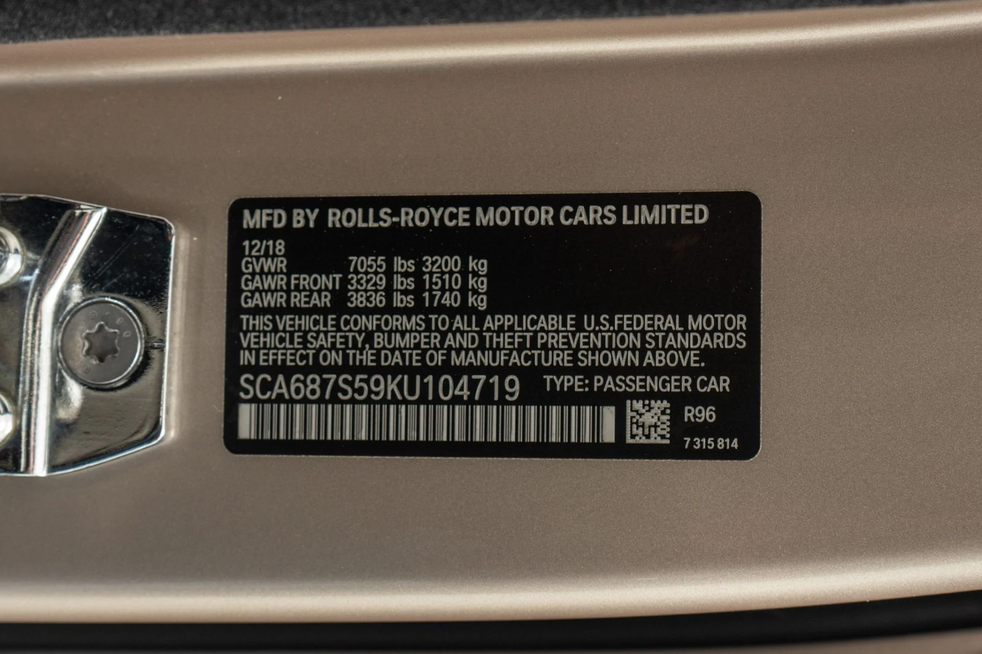 mph019_3798042549_Used_2019_Rolls_Royce_Phantom_The_Phantom_Package_Two_Tone_Paint_Bespoke_Audio_1785353671_44564f0e2c