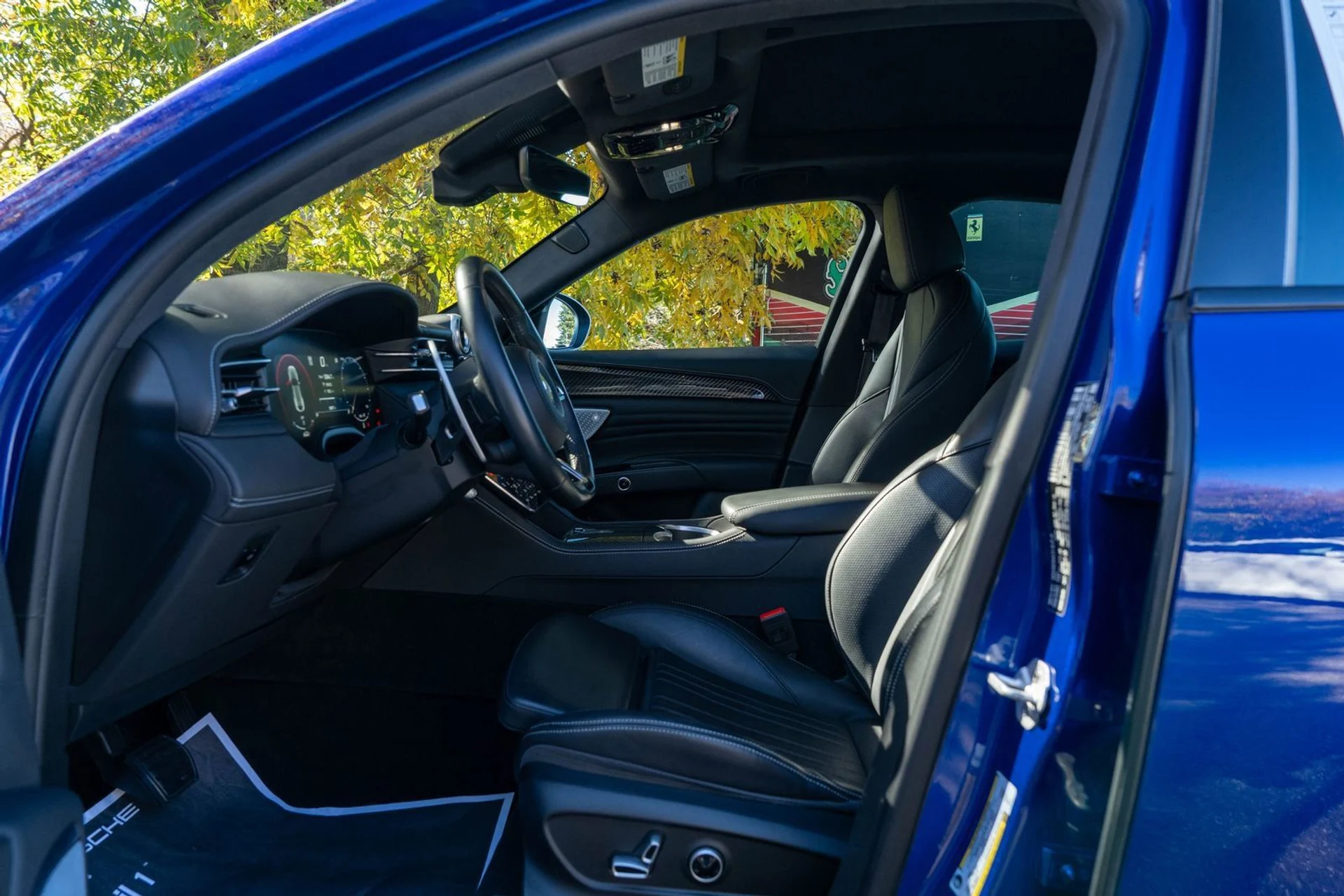 mph019_379813646_544f858774f1478c95db3f1a54476da1_ca34692c74