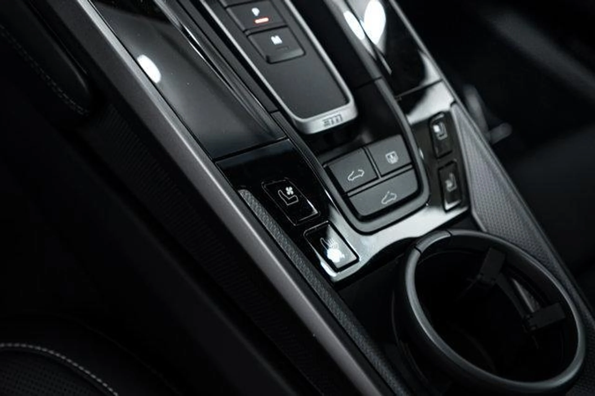 mph019_3800491659_OFE_7r_Wp5_S_Gjc7_O_Ij_Um_ct_MU_Ti_Hg_6e926ce976