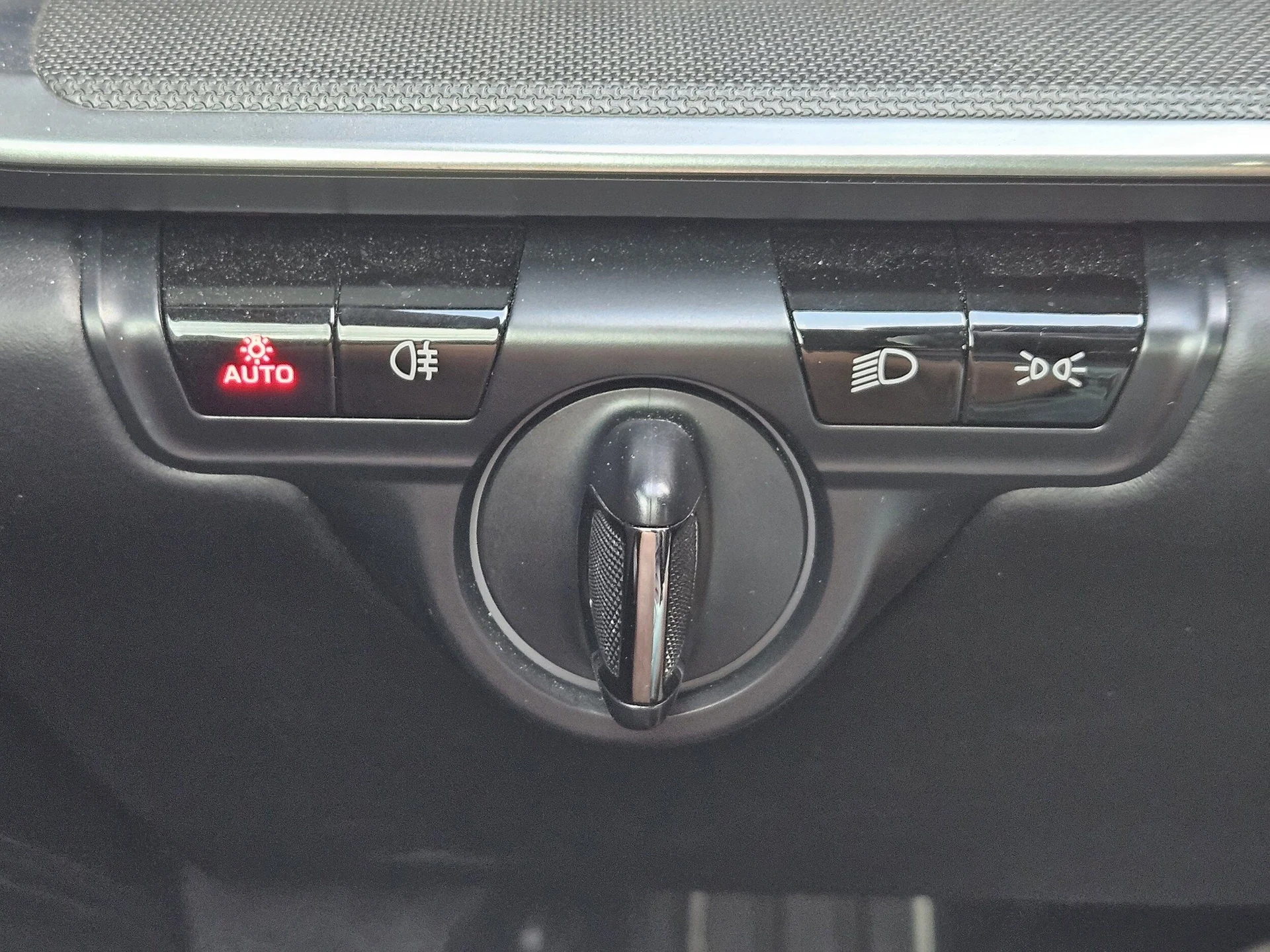 mph019_3802175835_45d9393eddaf910652453db1eb862e7dx_dd4766c779