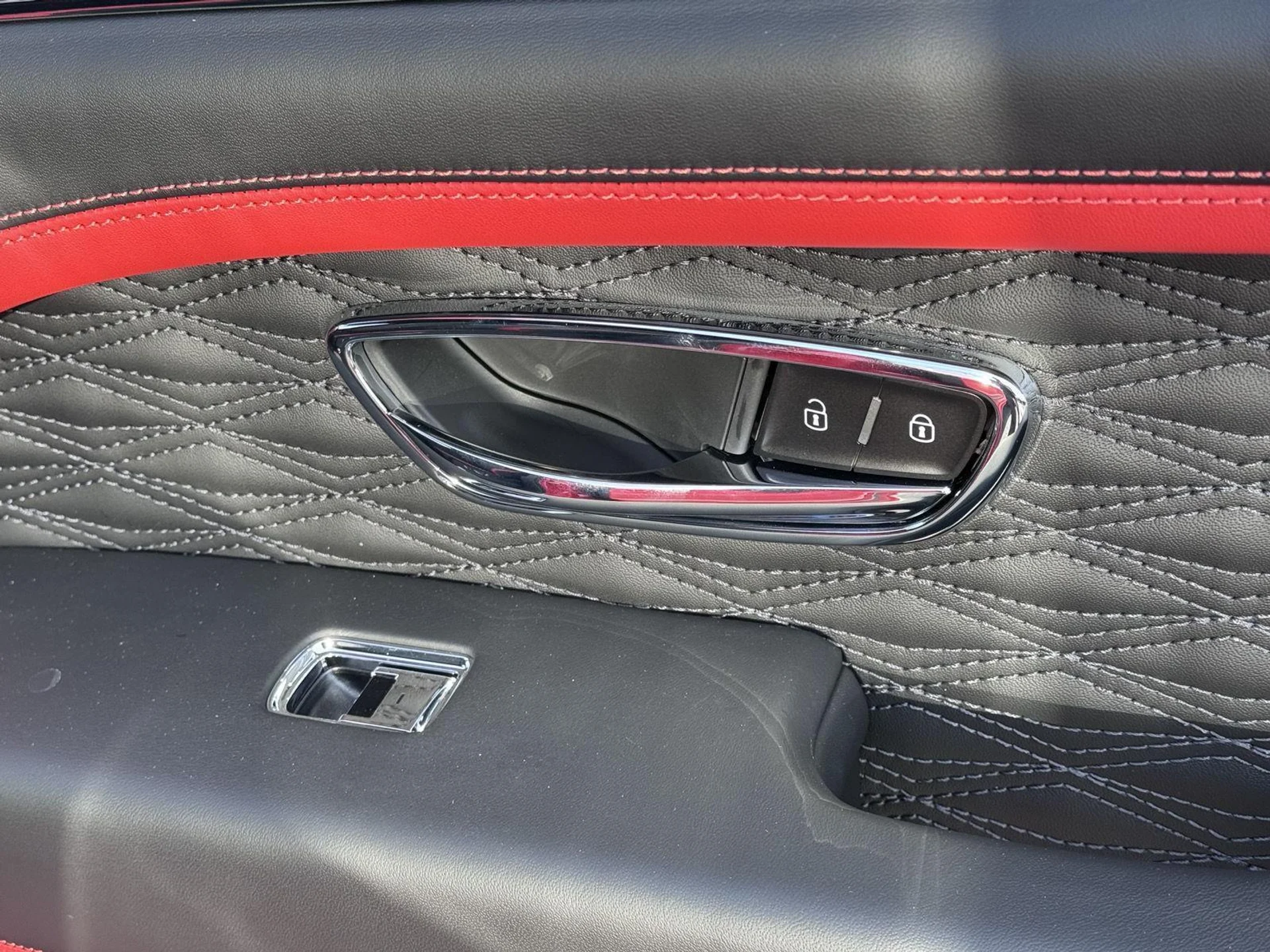 mph019_3803595476_778a3d26b51ea723ff4360c3442468a6_f4affbdb34