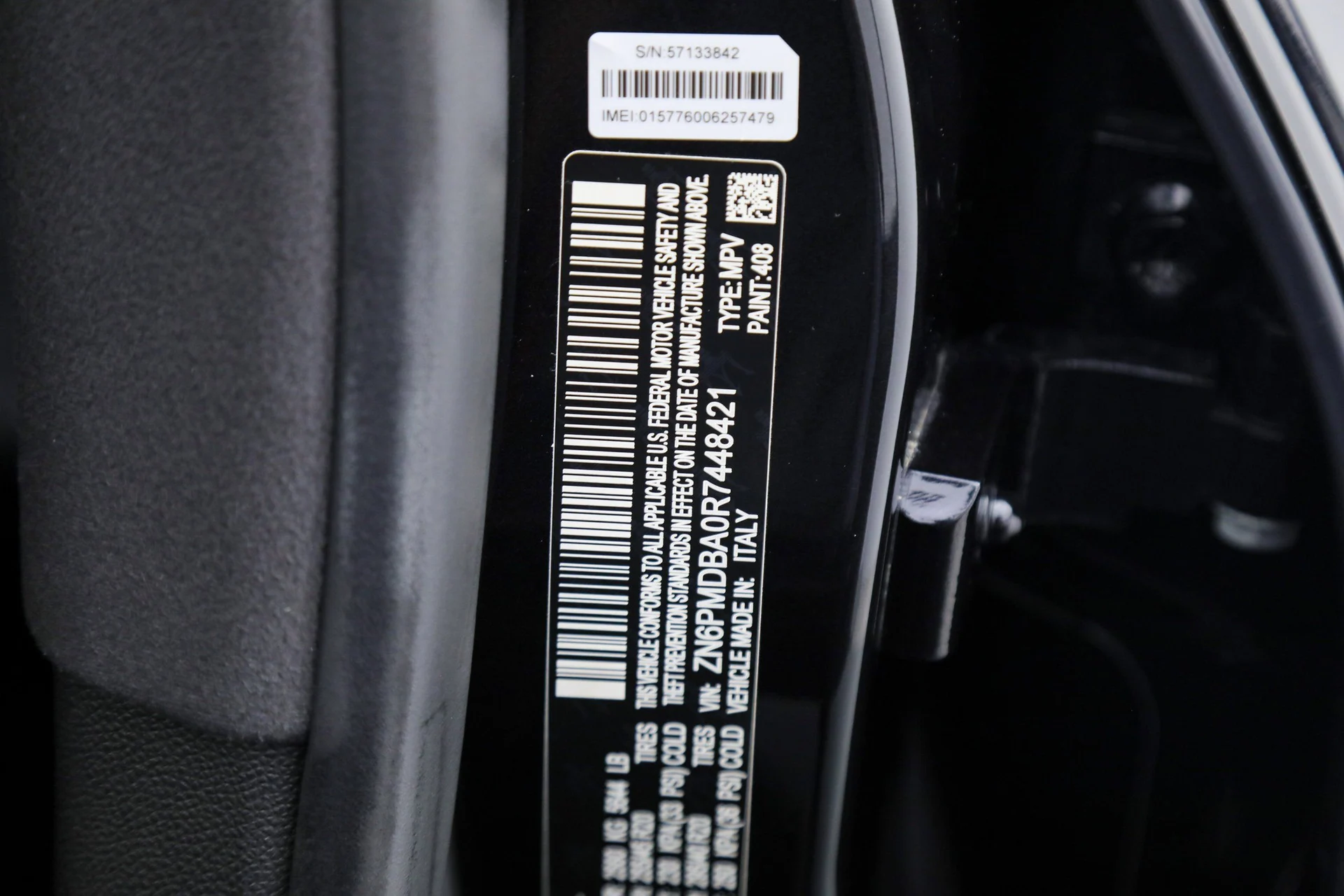 mph019_3804793623_edc0a7b8e2ba28d6eba048f6c4c5a858_d98d4c9915