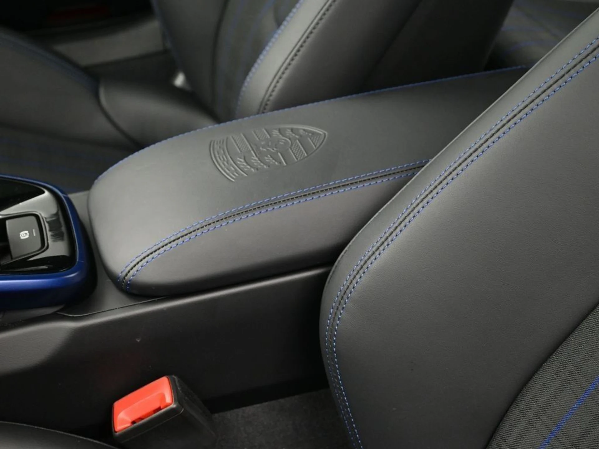 mph019_380664640_2e04c801848c49a48274e1f2e98aa6a9x_4a69e16164