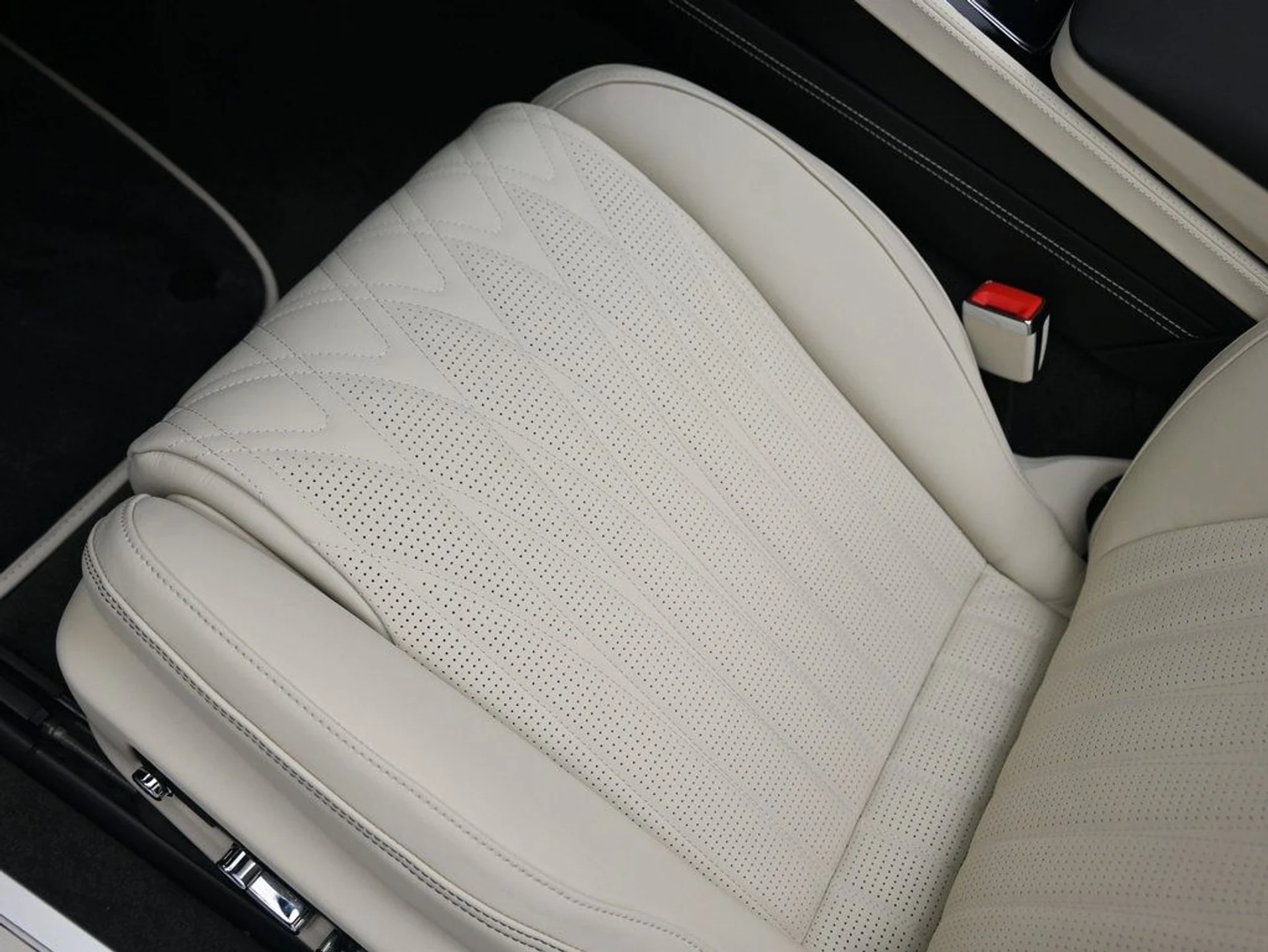 mph019_3809202269_eef454a40e2956e67ee5519952646623_f15d5b8252