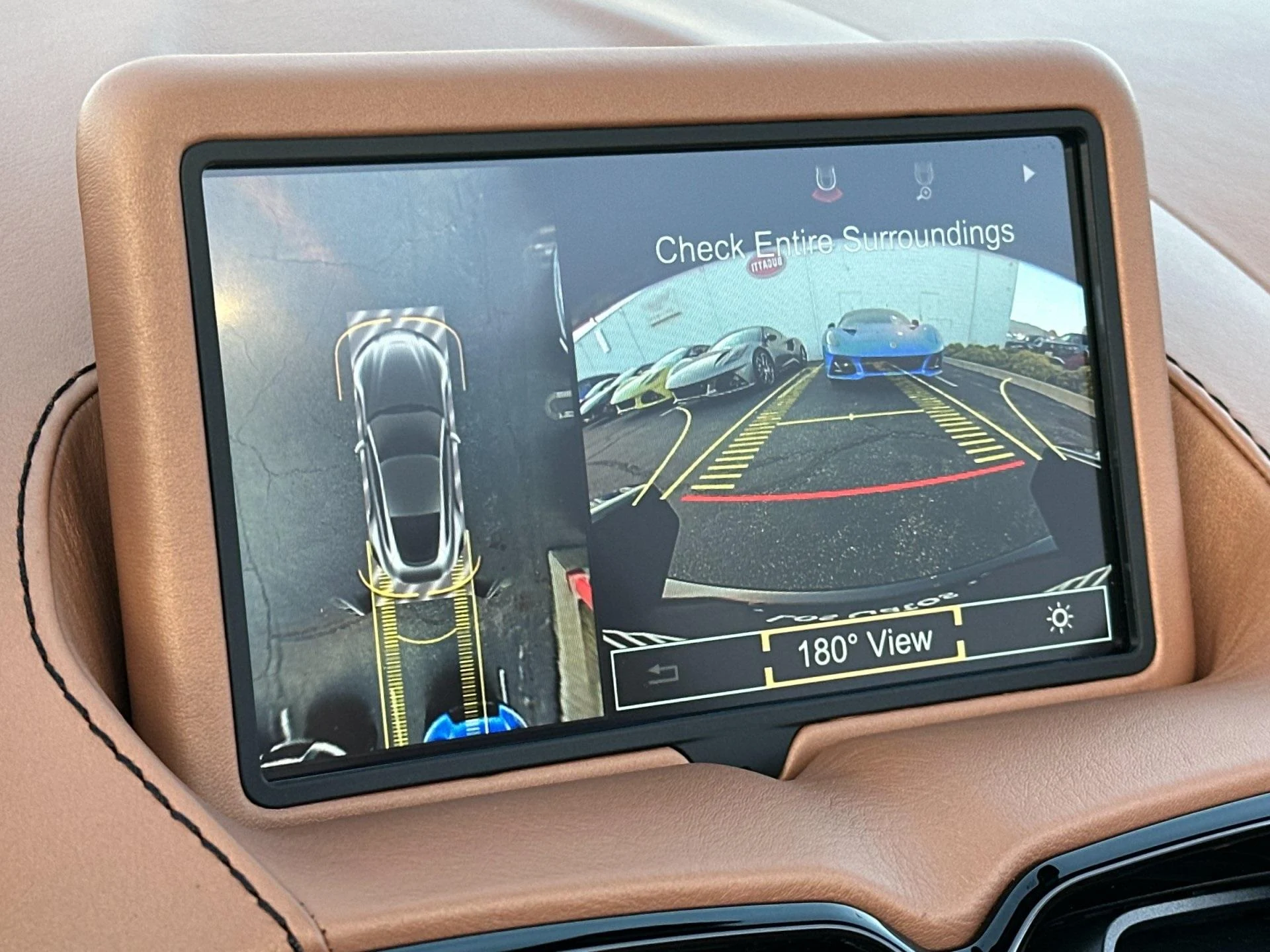 mph019_3809210871_Used_2021_Aston_Martin_Vantage_1764949777_2f046e8ff2