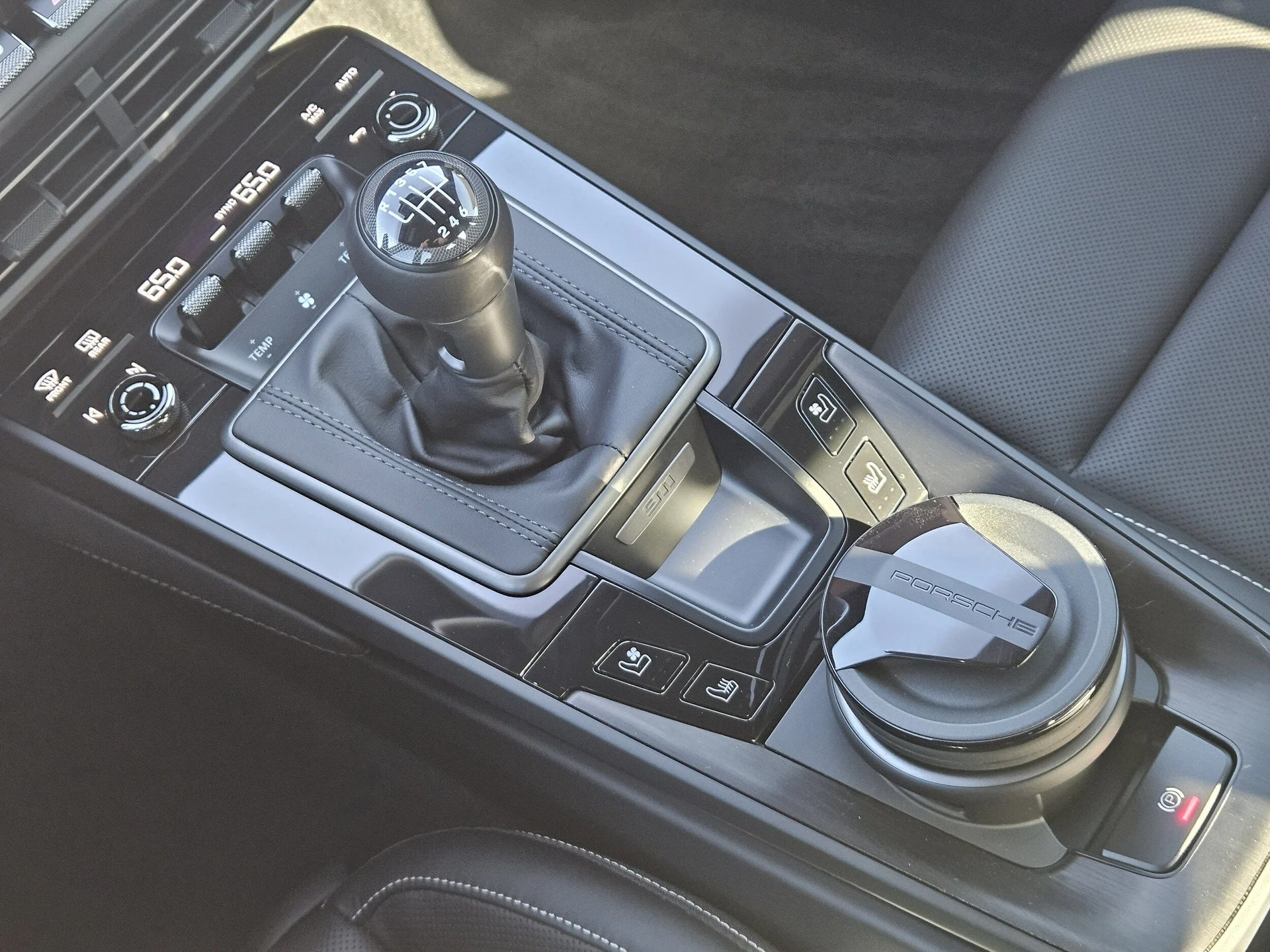 mph019_381898357_1f3277a5d9f29595c75922f5373811e8x_46d64895d1