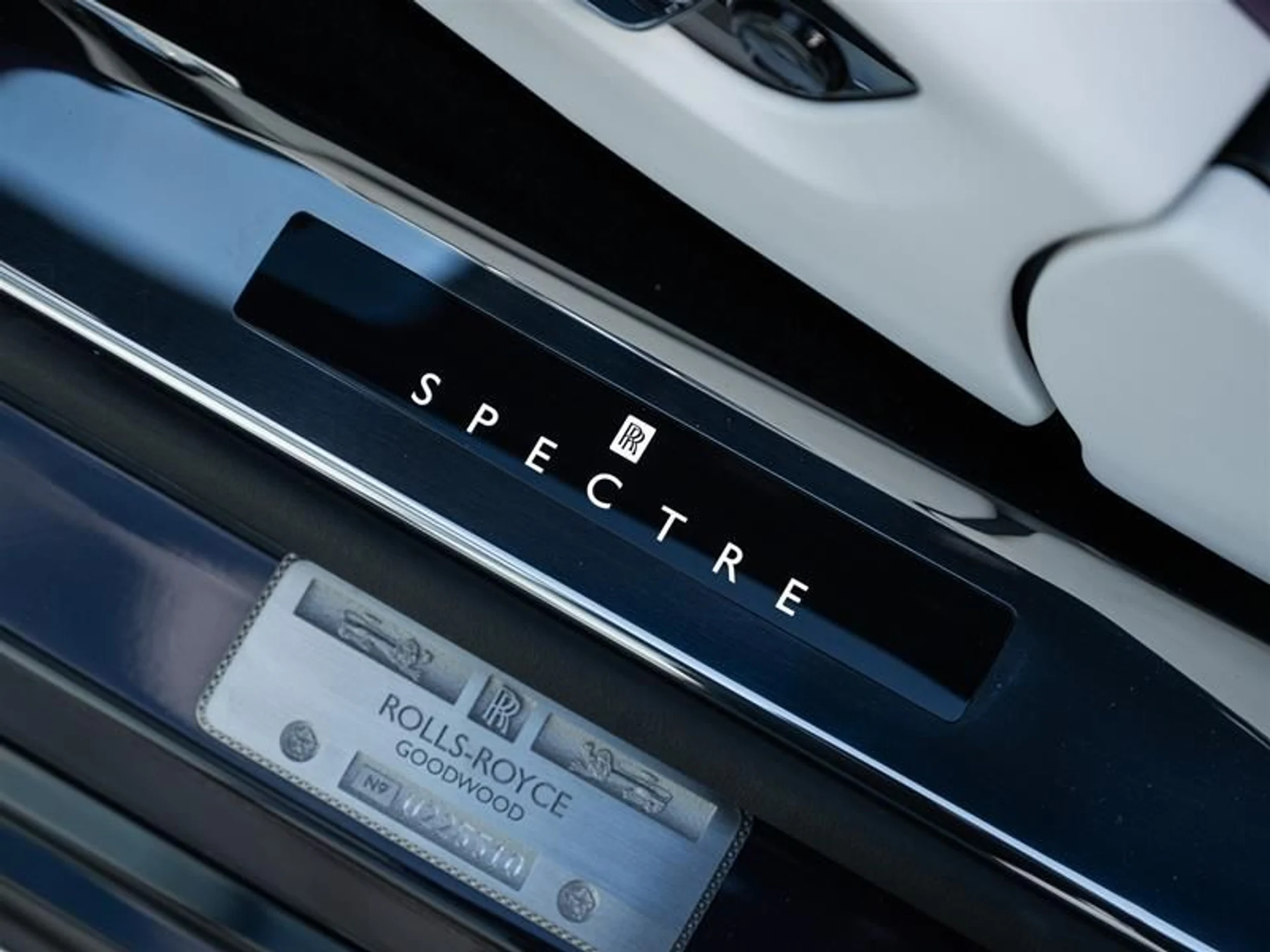 mph019_3823009148_sc4x1l5n_4e1eefd278