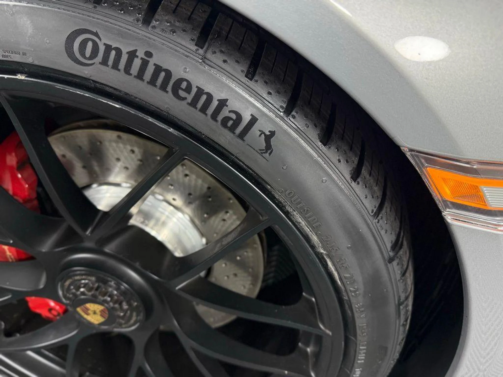 mph019_382420525_i_T_Zkw_Myz_Xgf_LA_3f_RS_Fykf_M_Id_s_fd198a501a