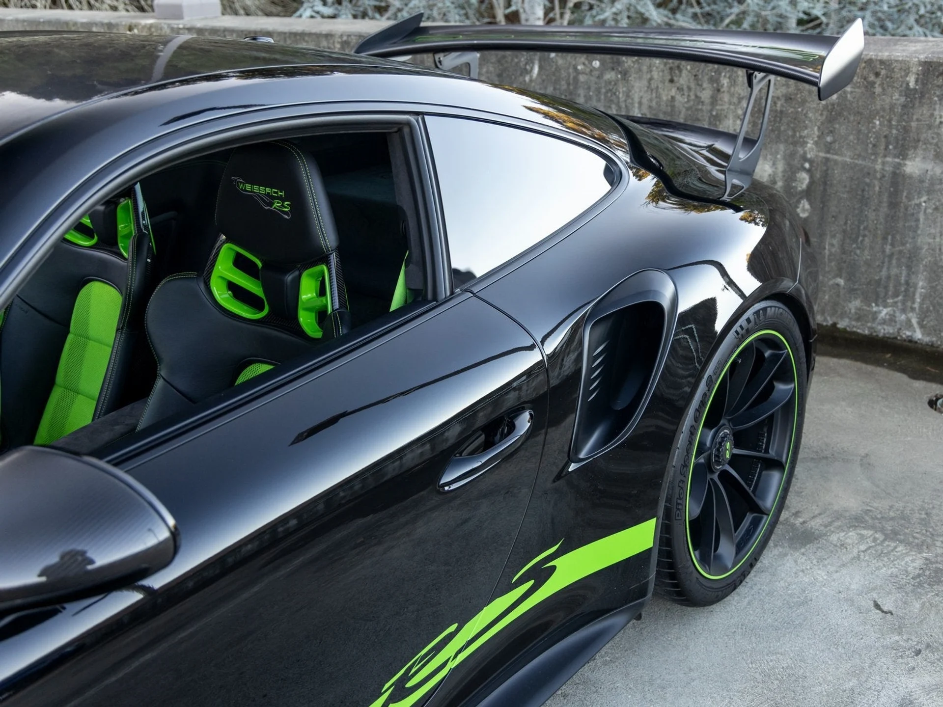 mph019_3828086149_20_1cf6170588