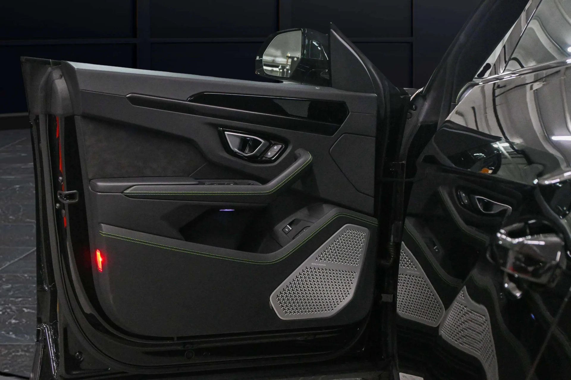 mph019_3838728640_756c65c7_0625_4ab1_a403_4600f74ff889_72203e3a34