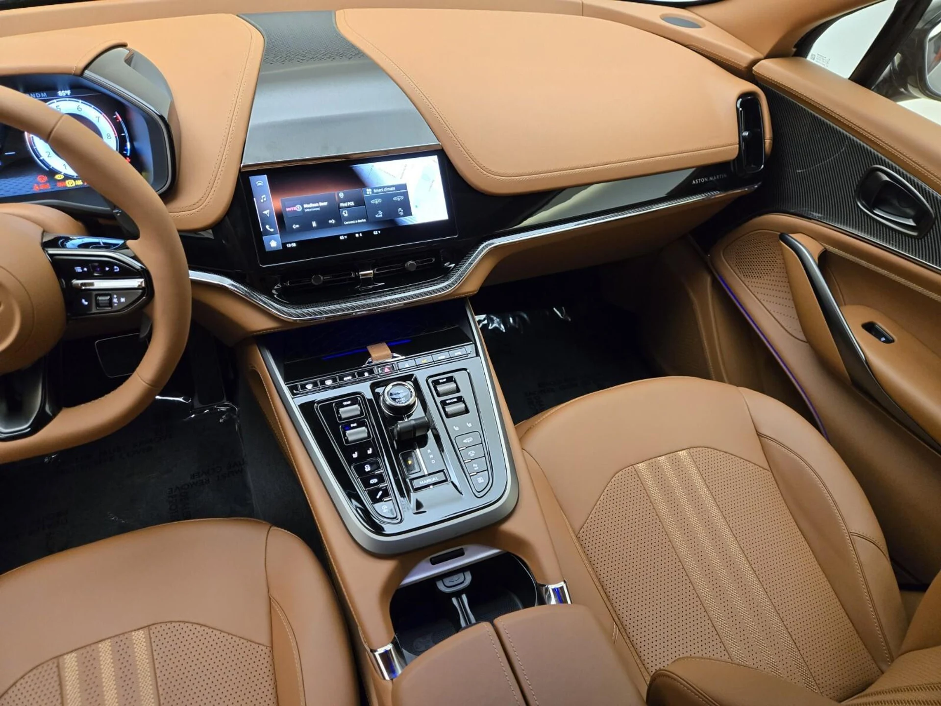 mph019_3844705915_New_2026_Aston_Martin_DBX_707_1761716894_243b86f264