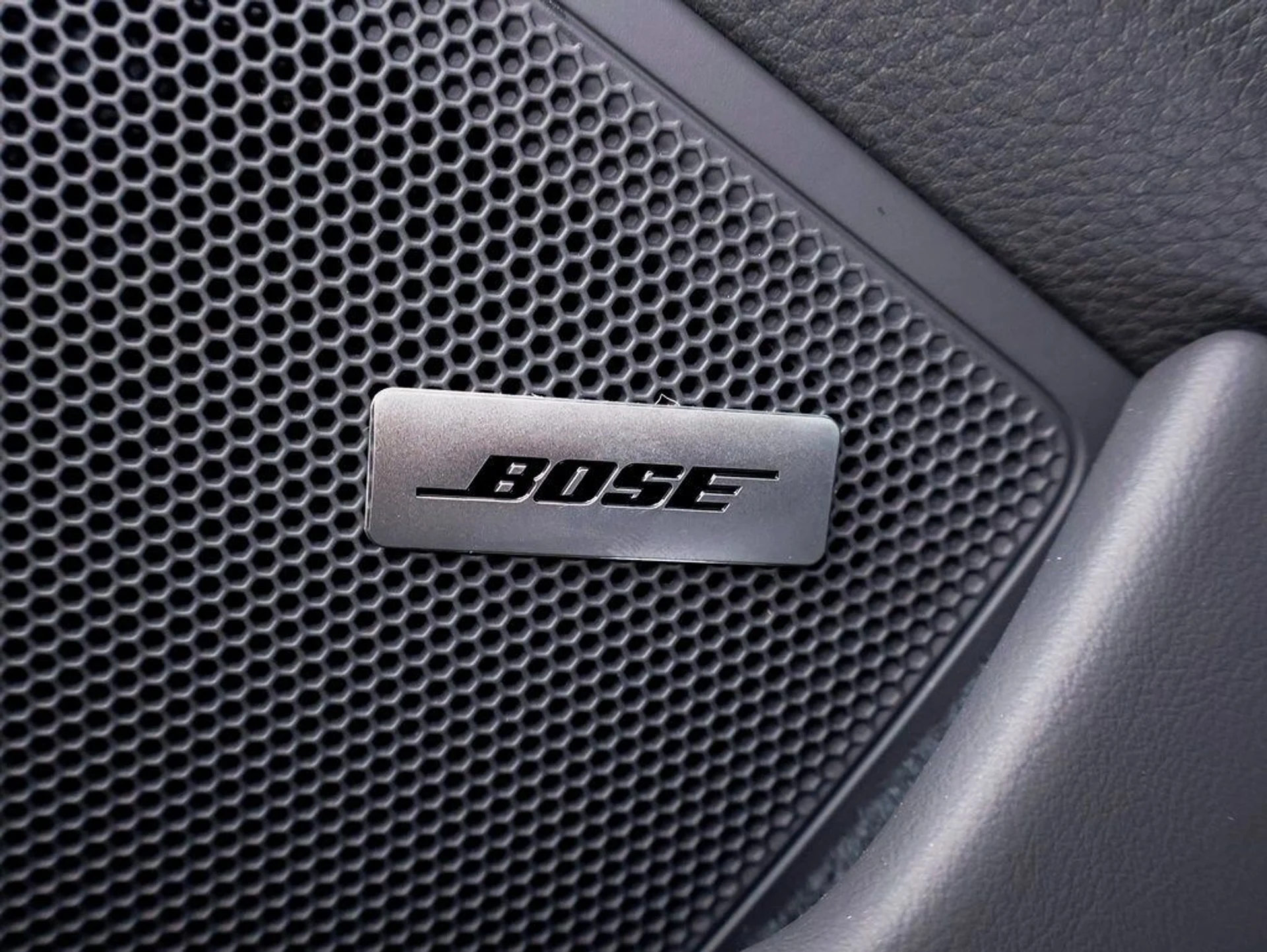 mph019_3845327312_841f12626d9f9025589b2e4d591cbecdx_98e84df53a