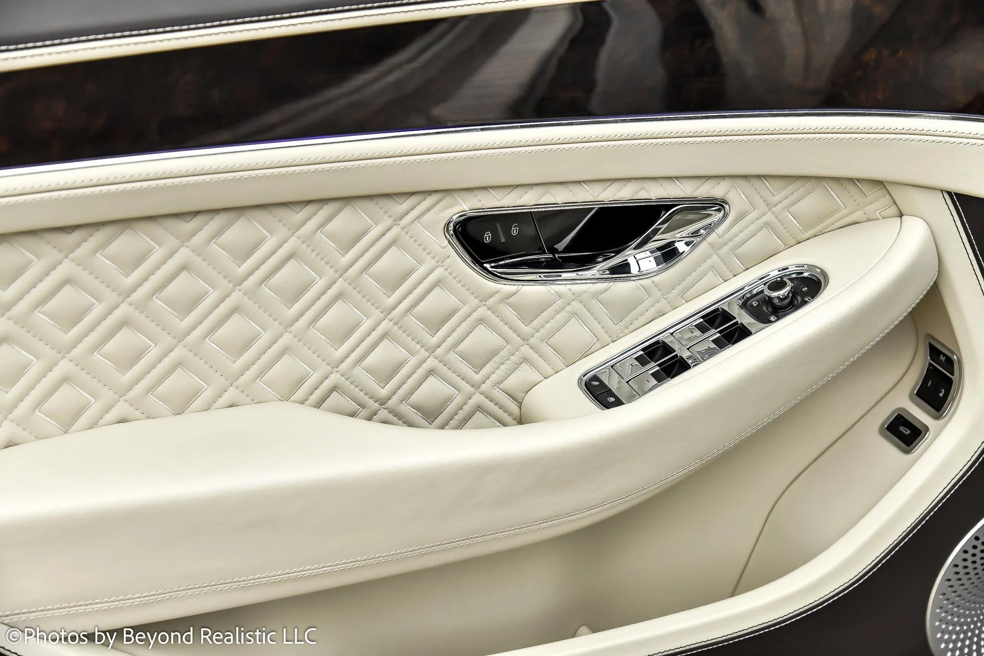 mph019_3850097686_Used_2020_Bentley_Continental_GT_Convertible_1763802350_41413af3f2