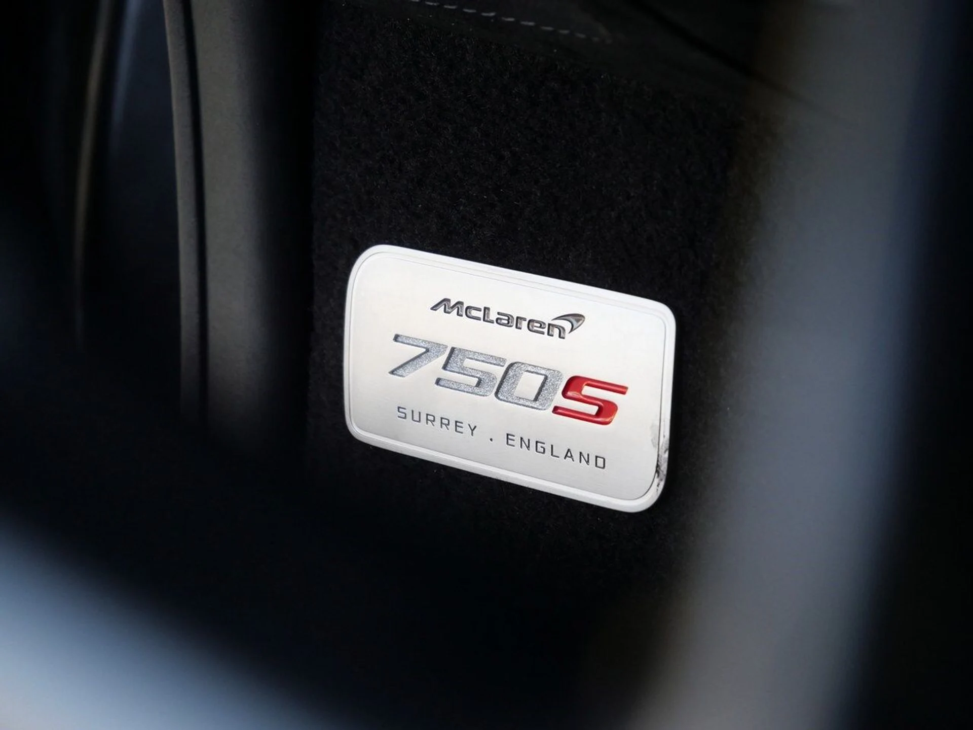 mph019_3850787318_30cf2e4f3f7376444fc980a4543b2b3fx_eac25503b7