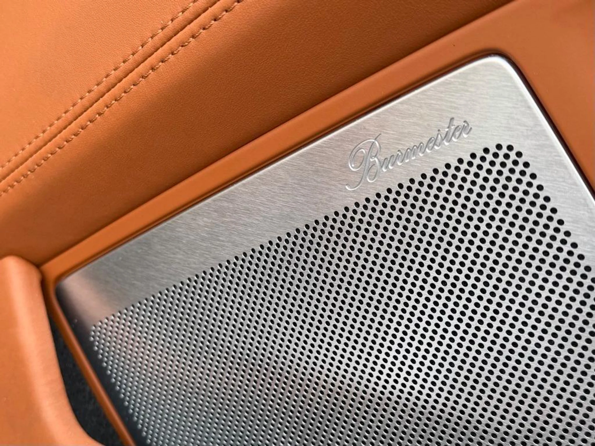 mph019_3851369098_an_O_Z5_E4_TGG_Oz6nt_FUT_Gv_J_Qb_c_Y_202ecc4d95