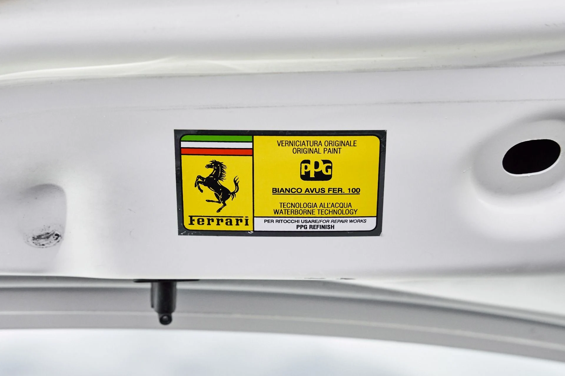 mph019_3851689454_Used_2019_Ferrari_GTC_4_Lusso_V12_1771467683_72fc917537