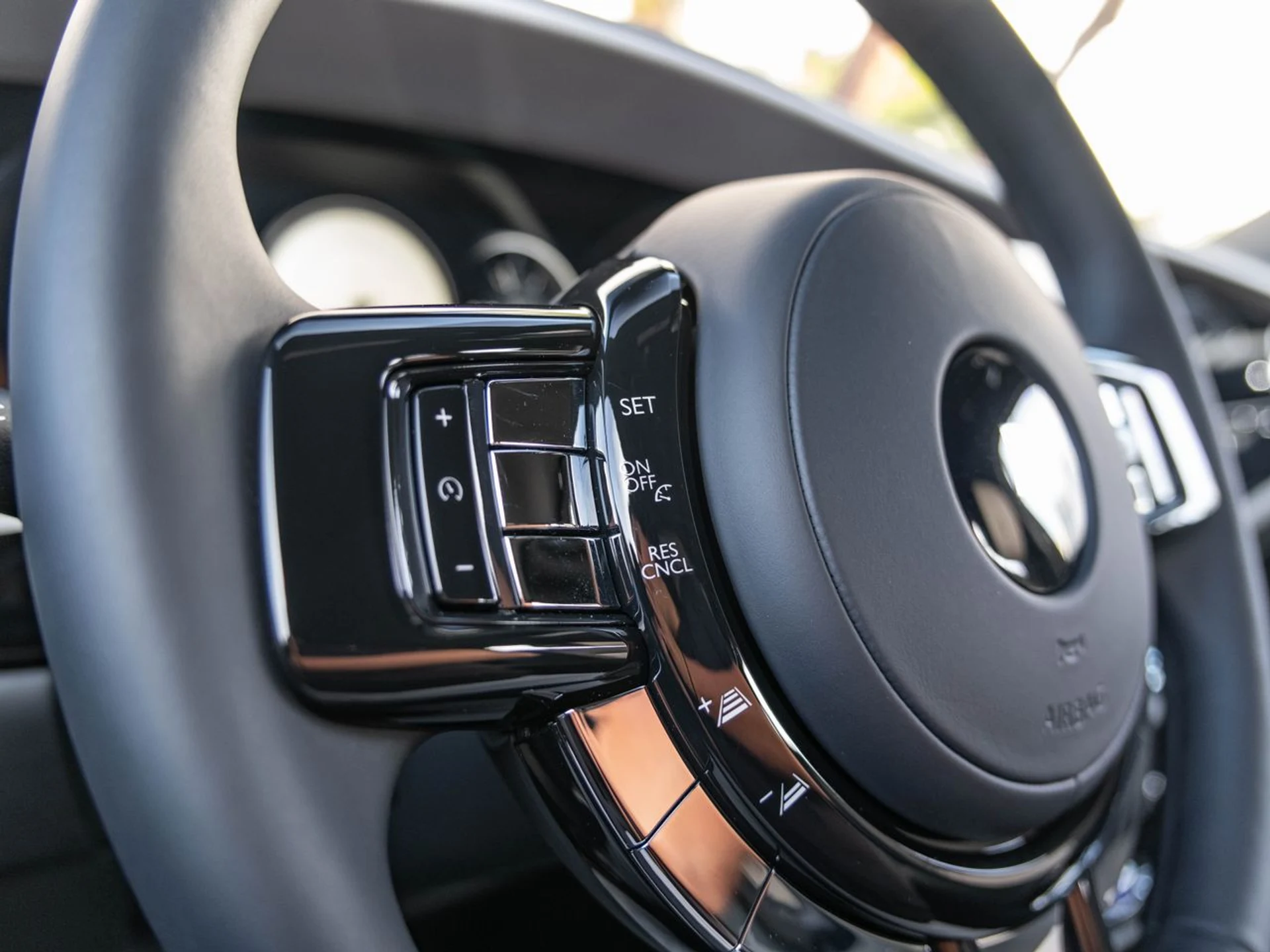 mph019_3852081200_8d4bf61c913d9702e90f498312e80446x_7a98981cfb