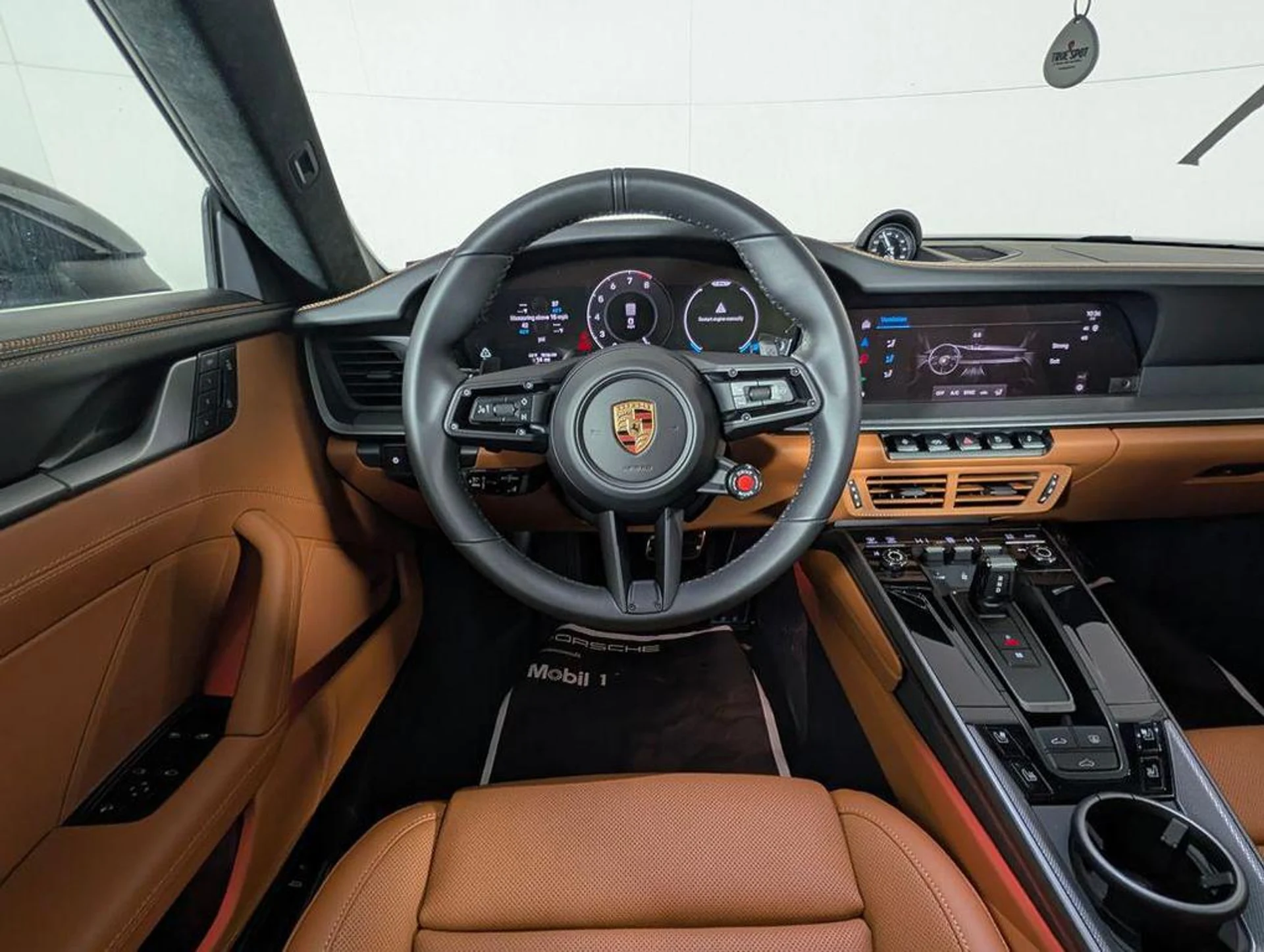 mph019_3854777421_V7_d_L_8_H_Tnfnv_Q_hkbvdmdgdocg_7dd2f6da29