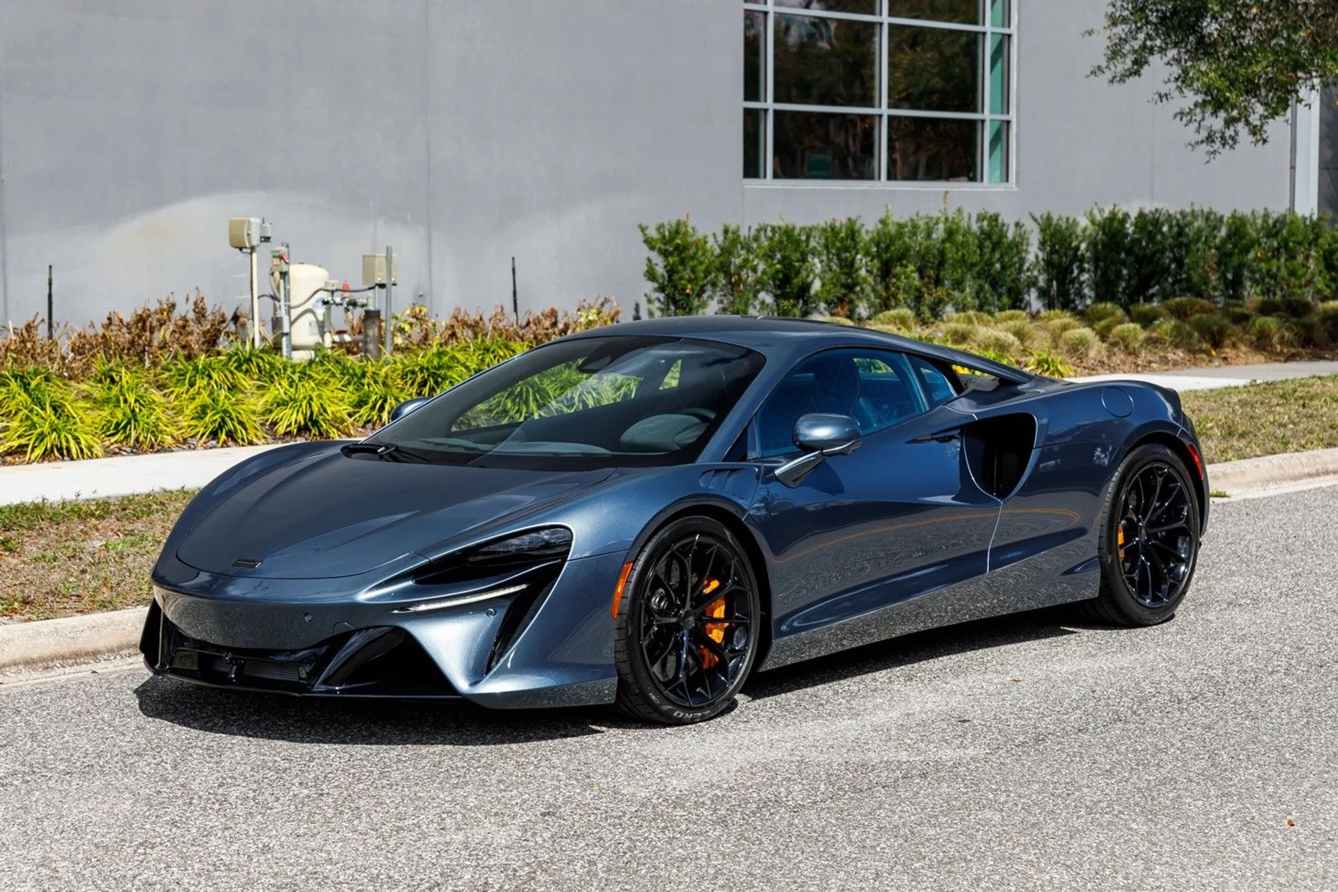 mph019_3856530233_658_p20_l_f3854af30a