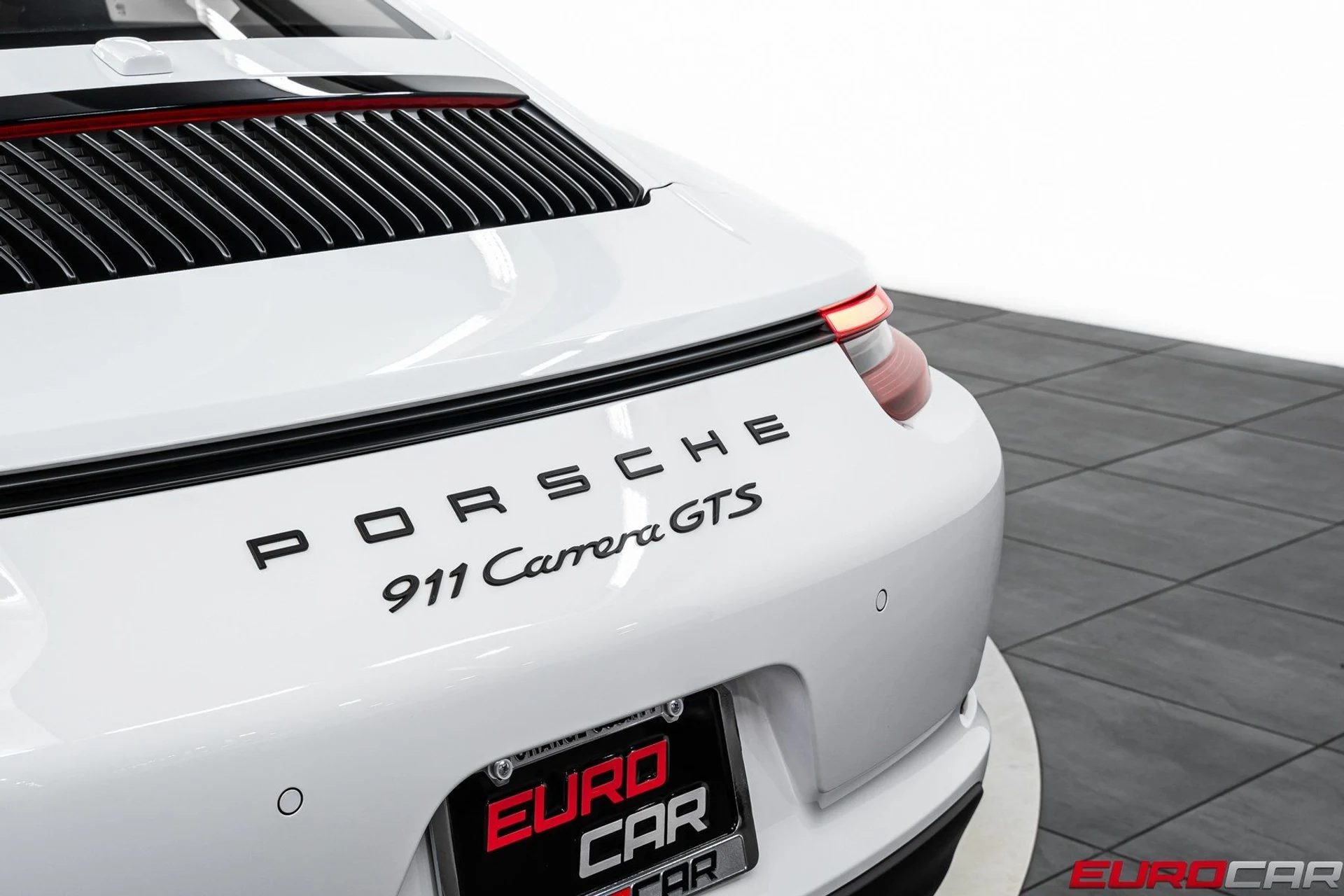 mph019_386155048_image_20_4a600fa7b9