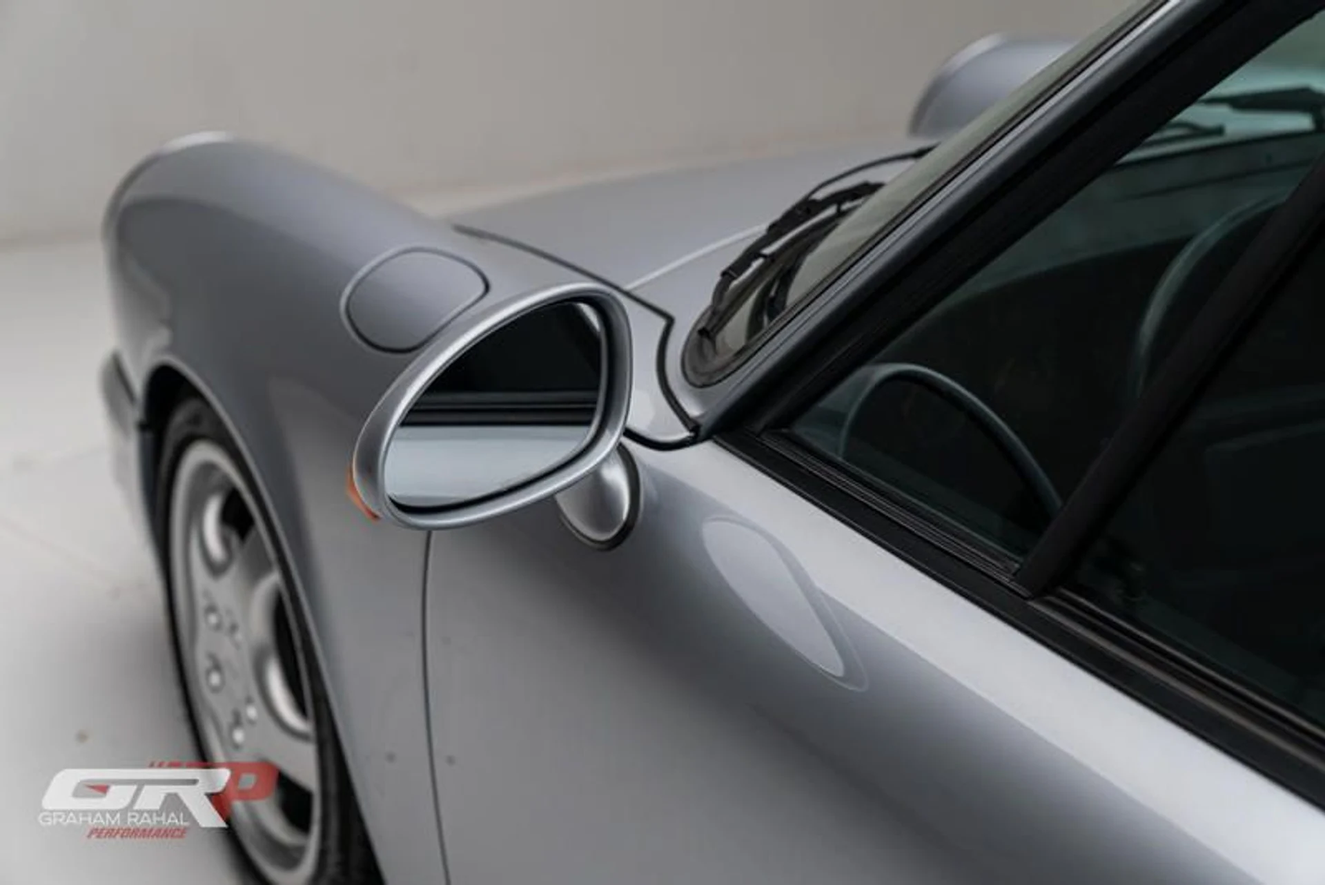 mph019_3874928131_5_B5604_D5_DACA_4_DF_8_9_DB_8_53_FDF_30_A8052_49d3880b24