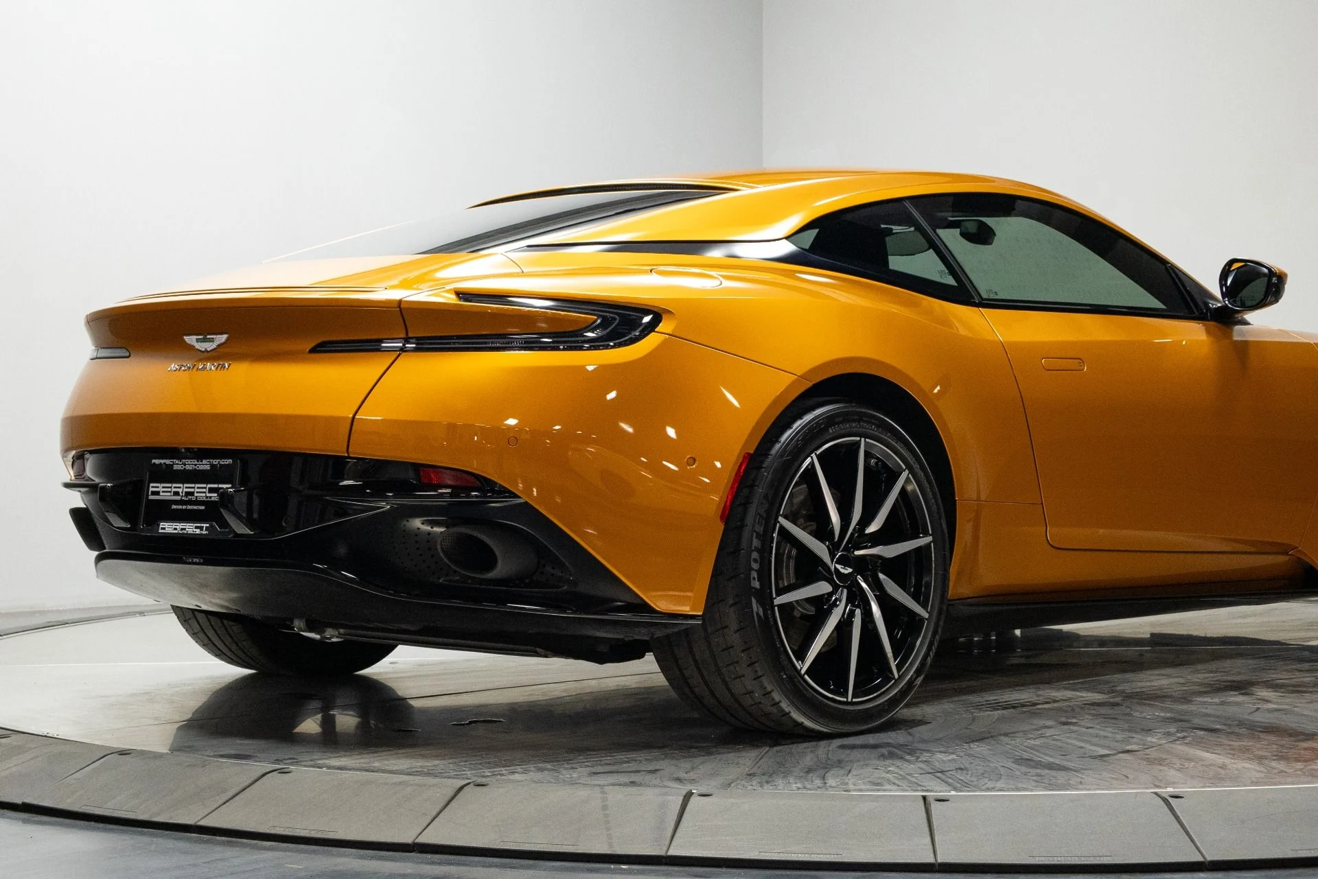 mph019_3875729491_Used_2018_Aston_Martin_DB_11_1761056819_34970cca77