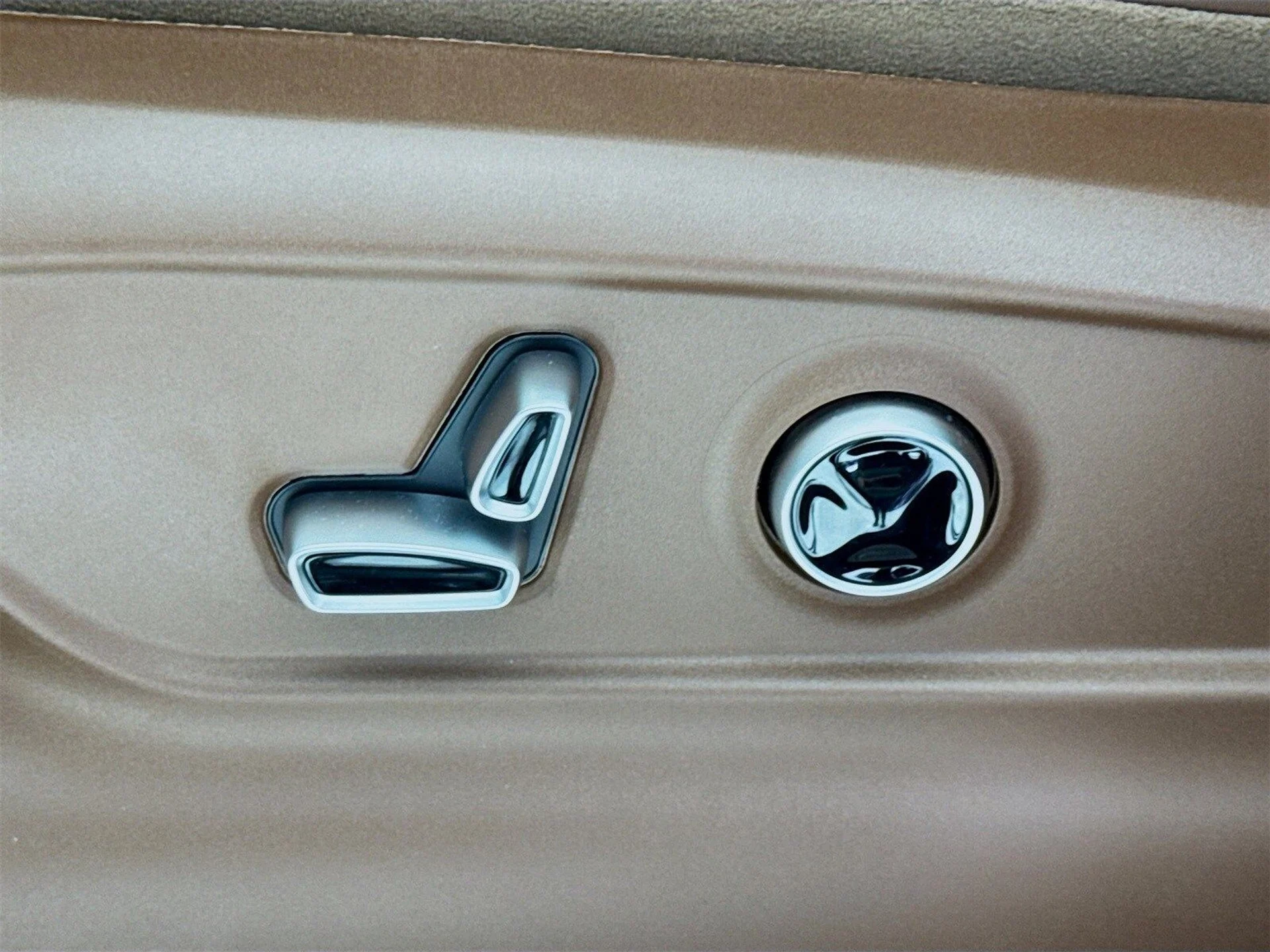 mph019_389022318_fae3426af6c72f8781b6a79ce606c084x_a31f072d6f