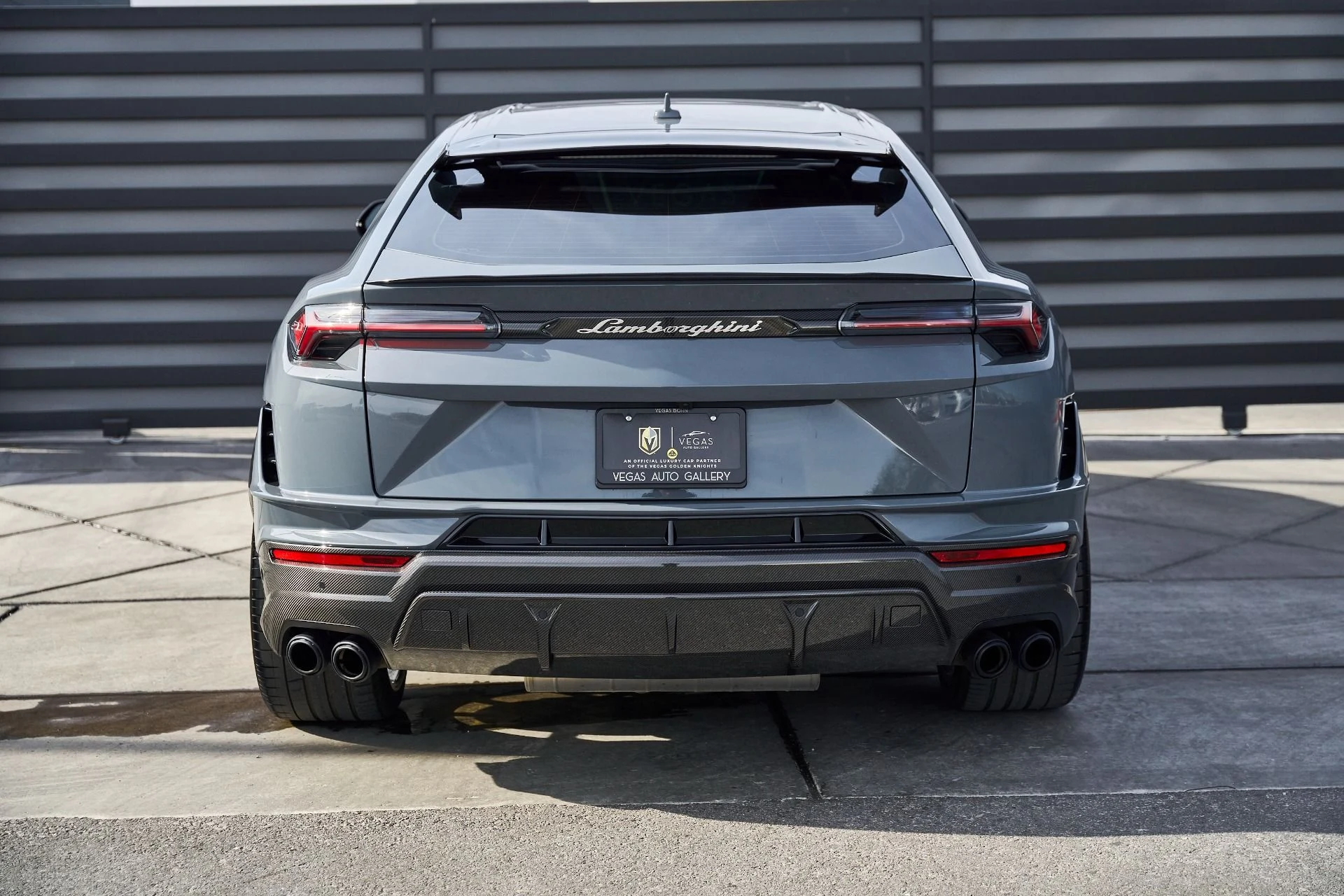 mph019_3895562153_Used_2024_Lamborghini_Urus_Performante_1766457642_5698a25812