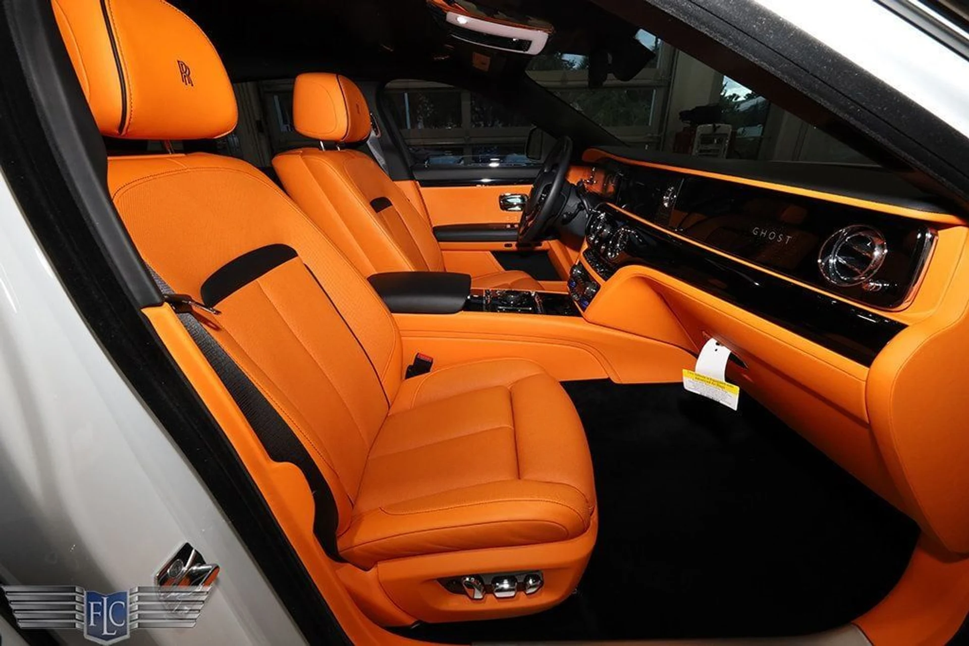 mph019_3899622545_used_2021_rolls_royce_ghost_withghostpackage_9689_21336772_20_1024_2cba606574