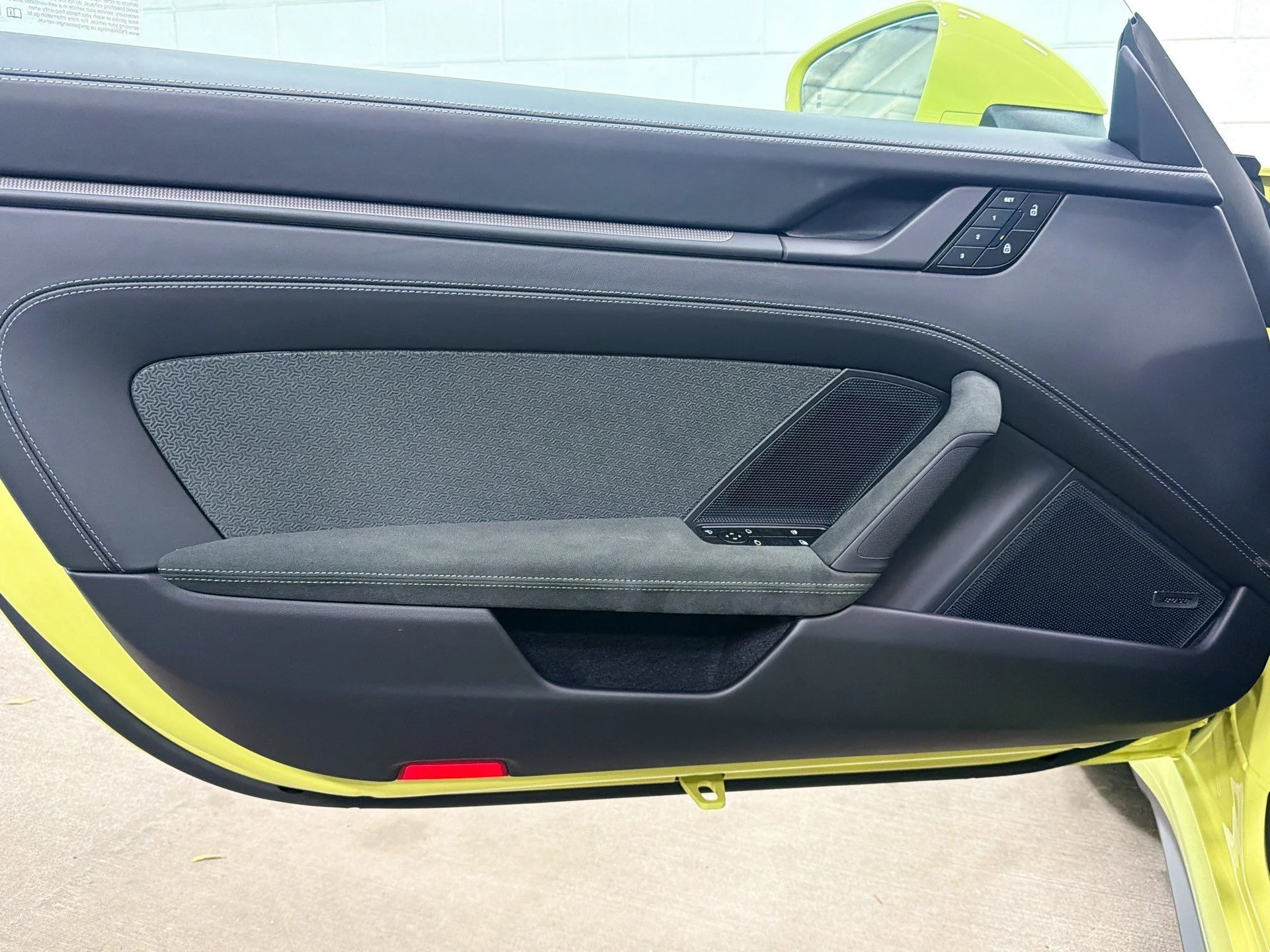 mph019_3899732138_03862b7cb511d4f4958715b86c5646c2_f0ee9177e9