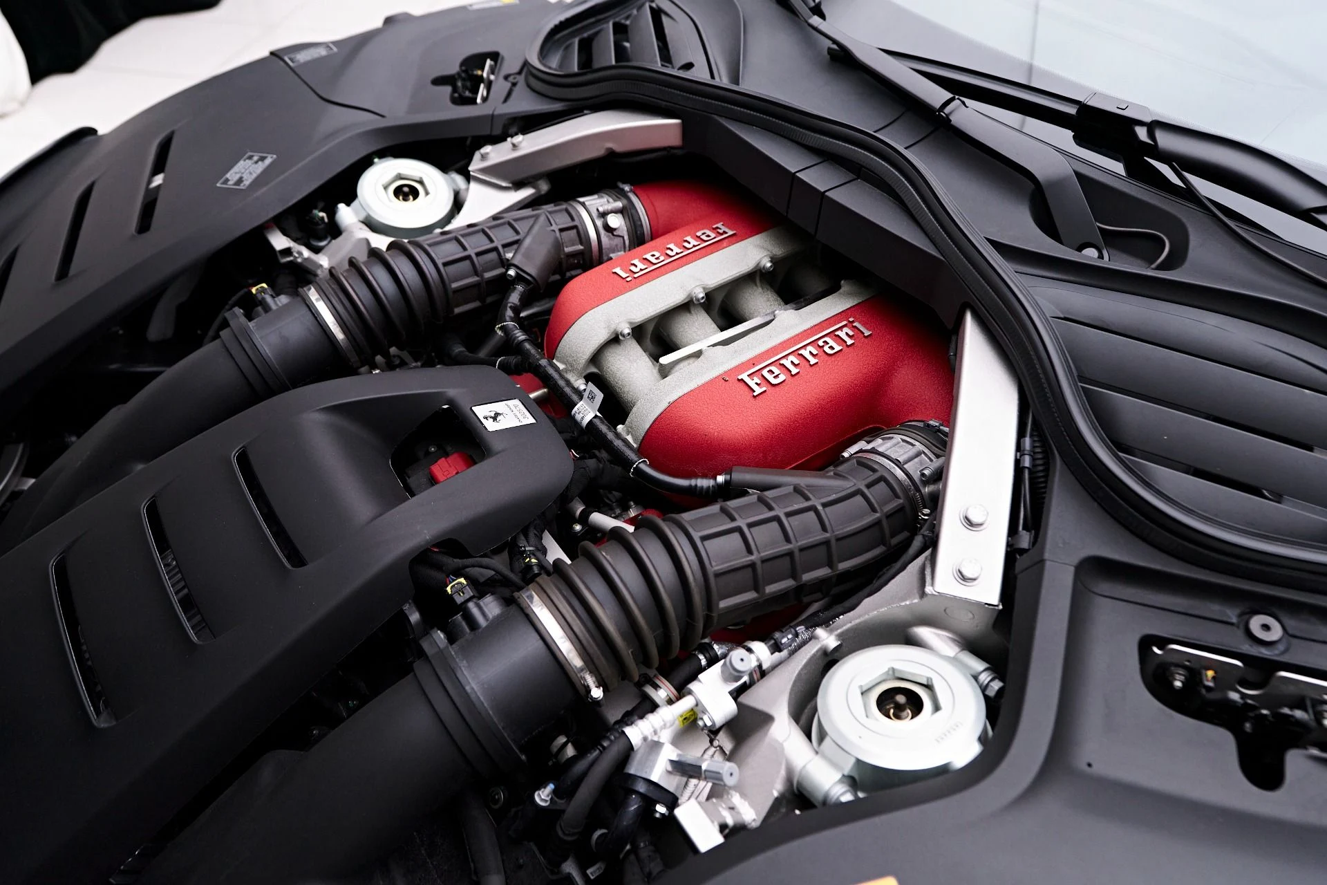 mph019_3906964578_Used_2024_Ferrari_Purosangue_1757201154_639ea497e8