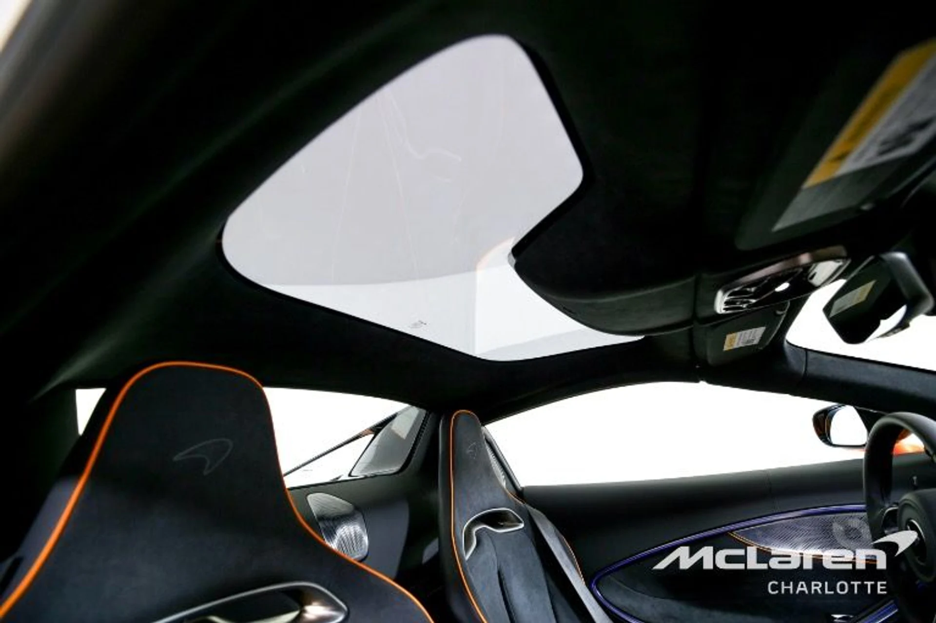mph019_3907588660_Used_2025_MCLAREN_ARTURA_SPIDER_PERFORMANCE_51a768c262