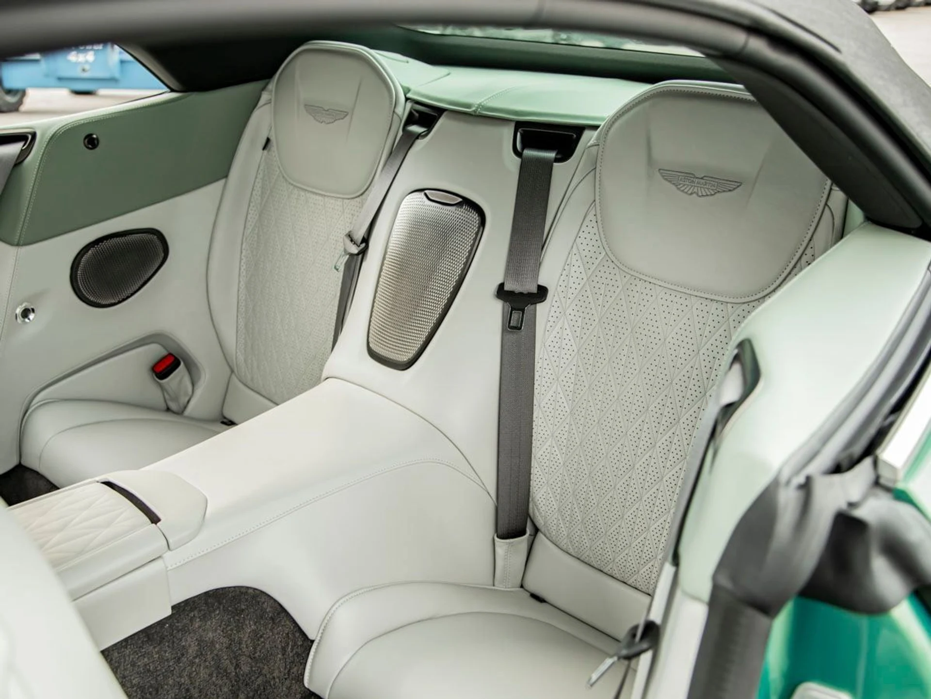 mph019_3909397481_20_36d7b5f263