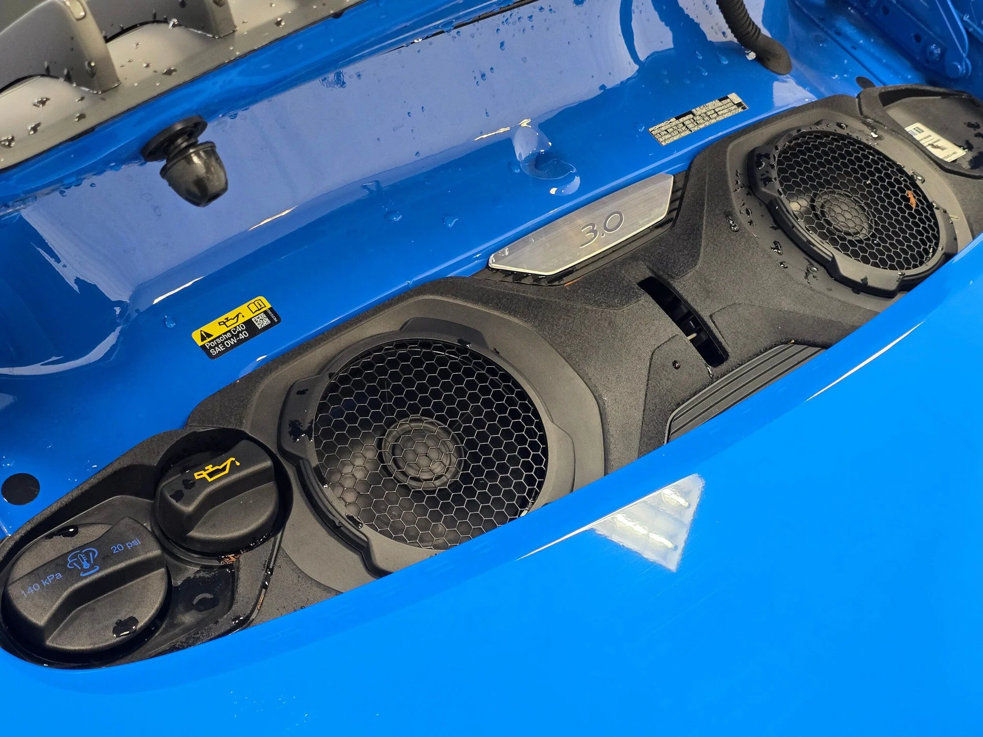 mph019_3912448800_848cb1f536c64619bead5c3108b600e0x_11dd53f118