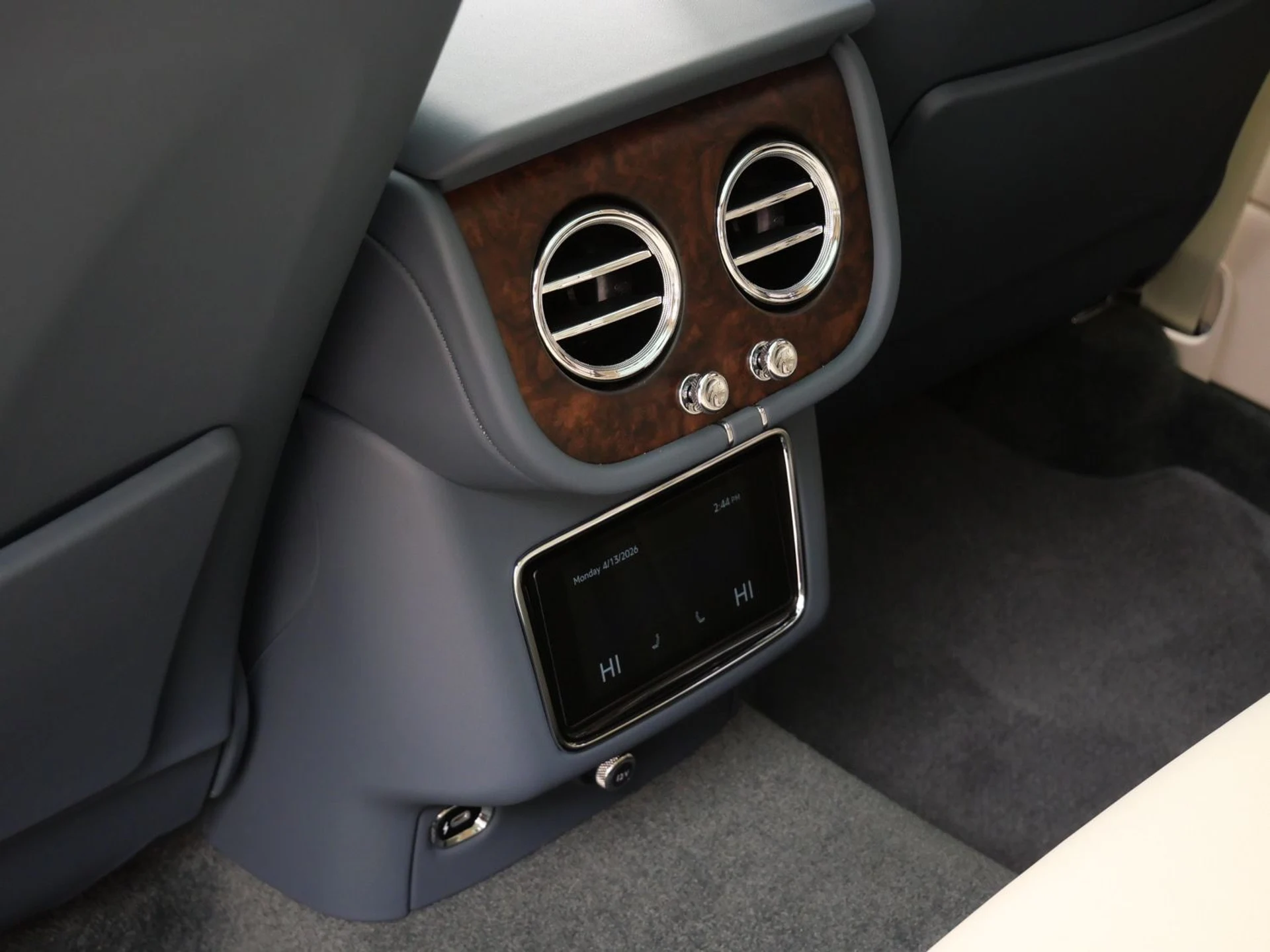 mph019_3921644786_722f940ca801094a2496d9b6e9ae700bx_ed9d4cbbb2