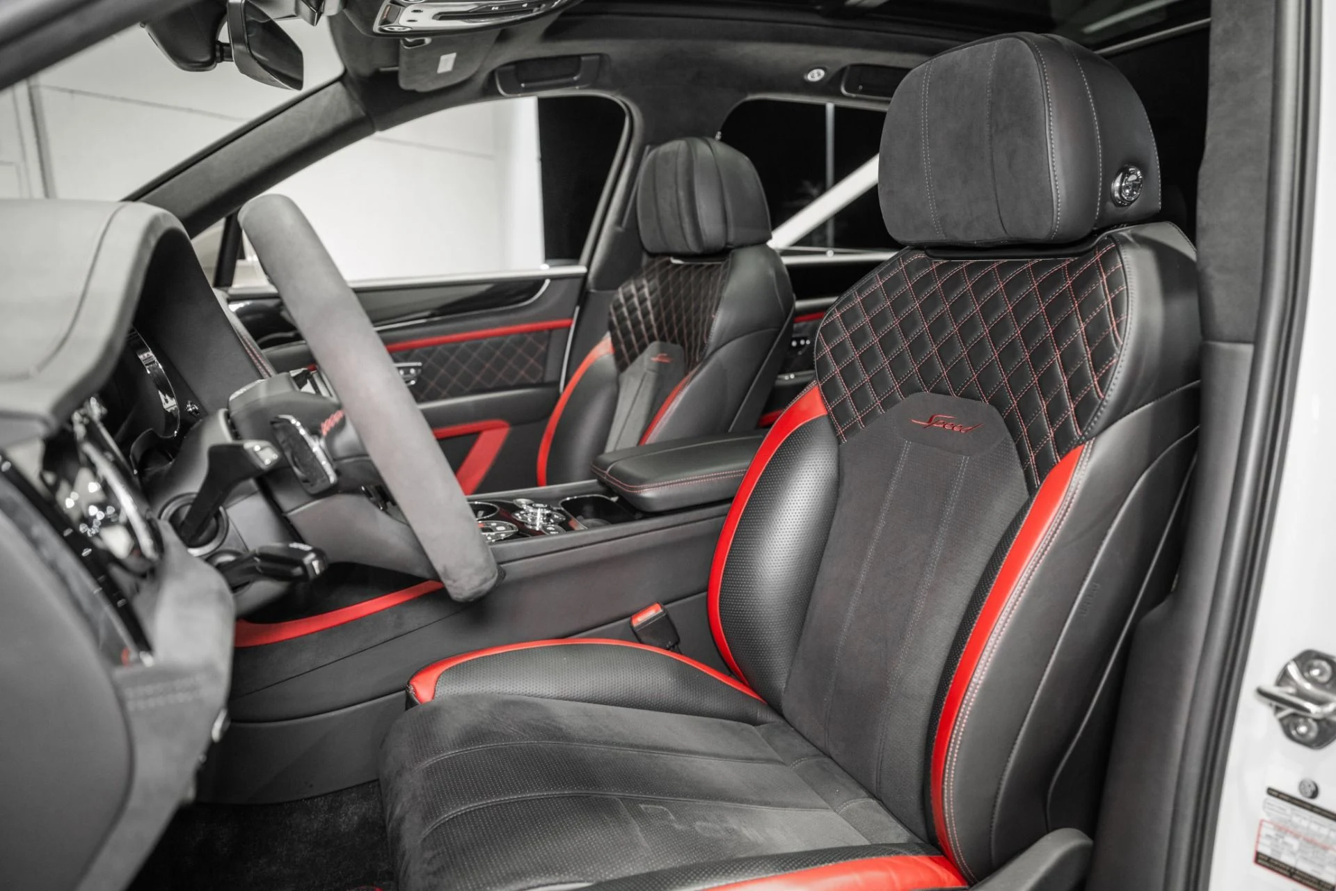 mph019_3935264359_Used_2021_Bentley_Bentayga_Speed_1773163710_6210582658