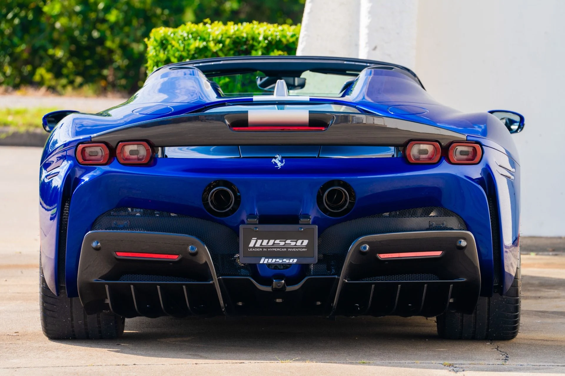 mph019_3936900747_Used_2022_Ferrari_SF_90_Spider_Assetto_Fiorano_1757958945_6abfb1394e