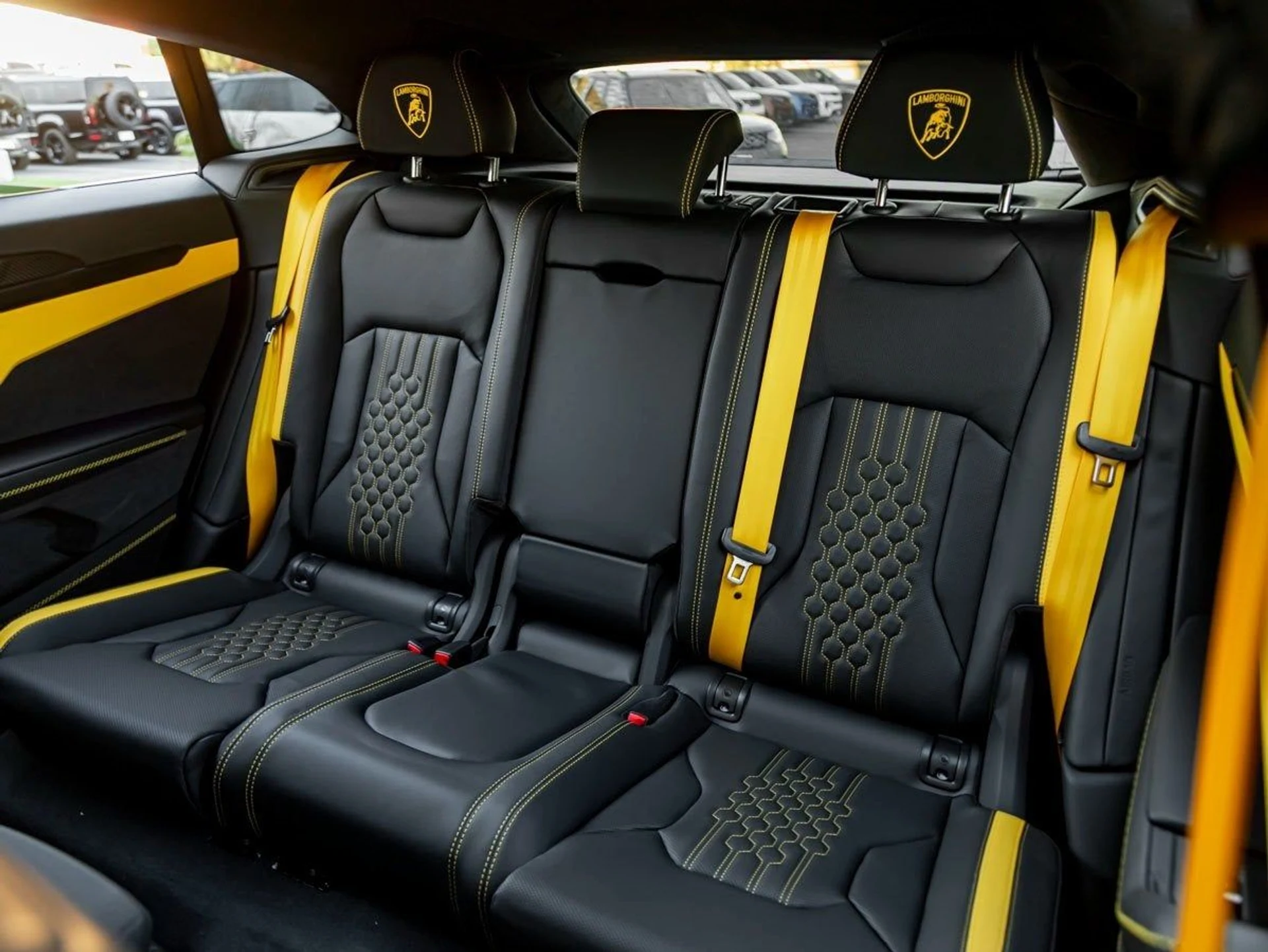 mph019_3941574834_20_ef3dc34131