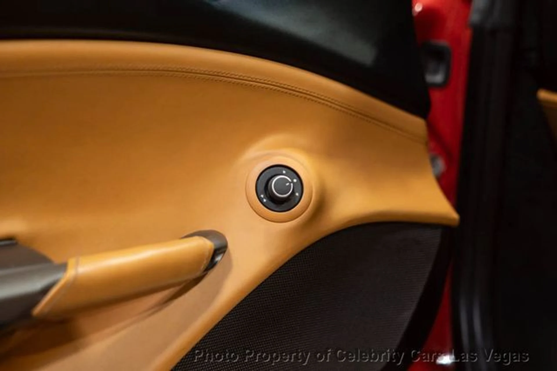 mph019_3950806864_used_2018_ferrari_488_gtb_coupe_9707_23093492_24_640_9a6225ee83